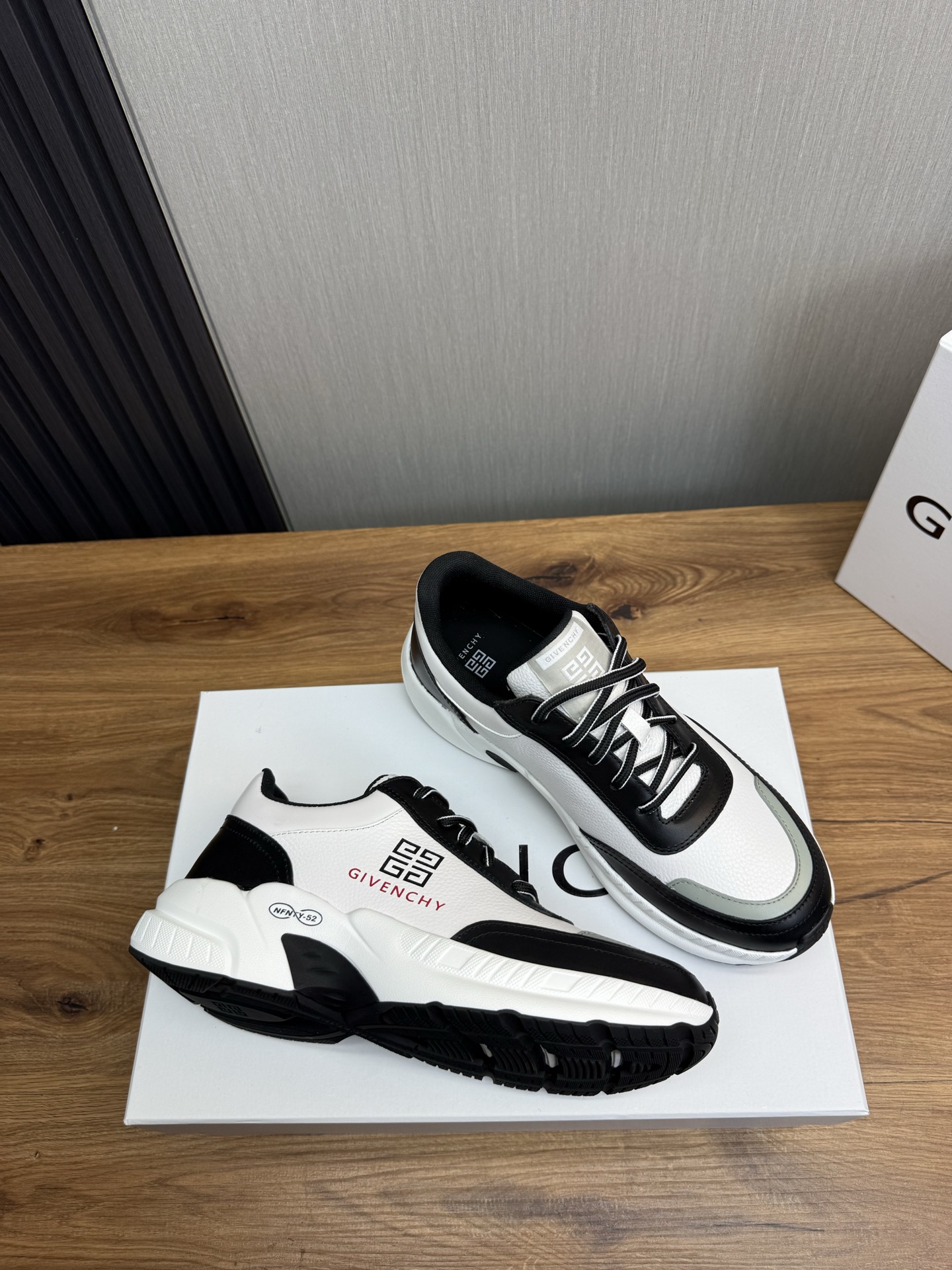 Givenchy Male Sneakers Breathable M-l-s