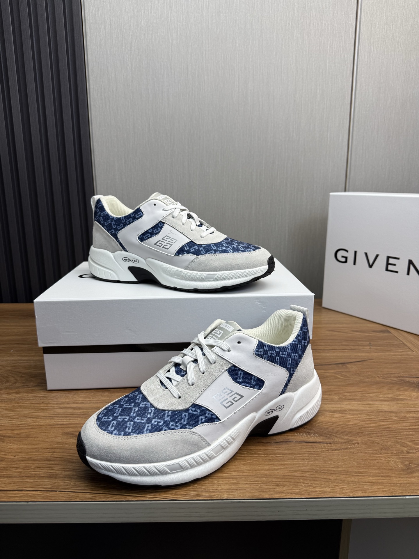 Givenchy Male Sneakers Breathable M-l-s