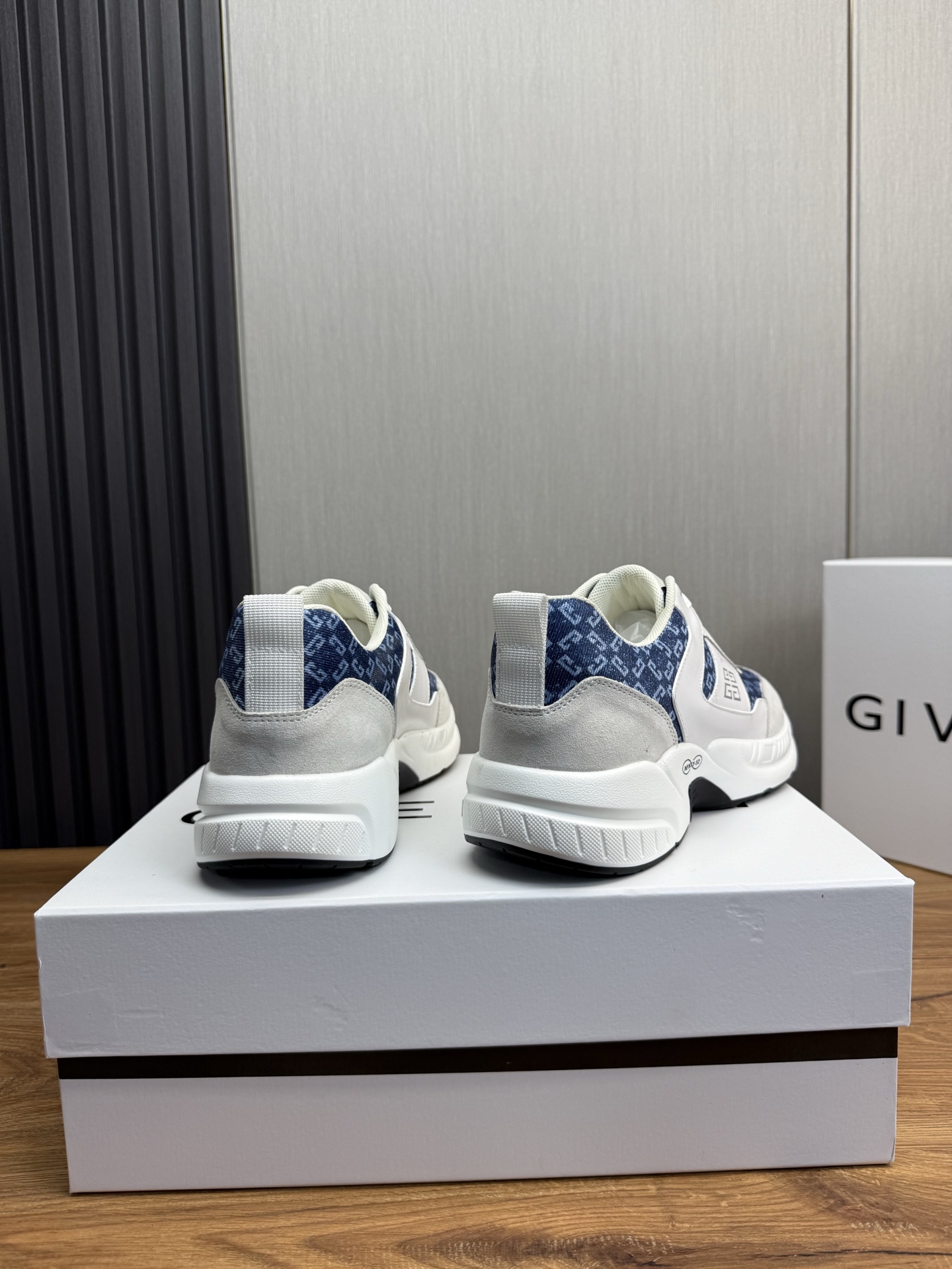 Givenchy Male Sneakers Breathable M-l-s