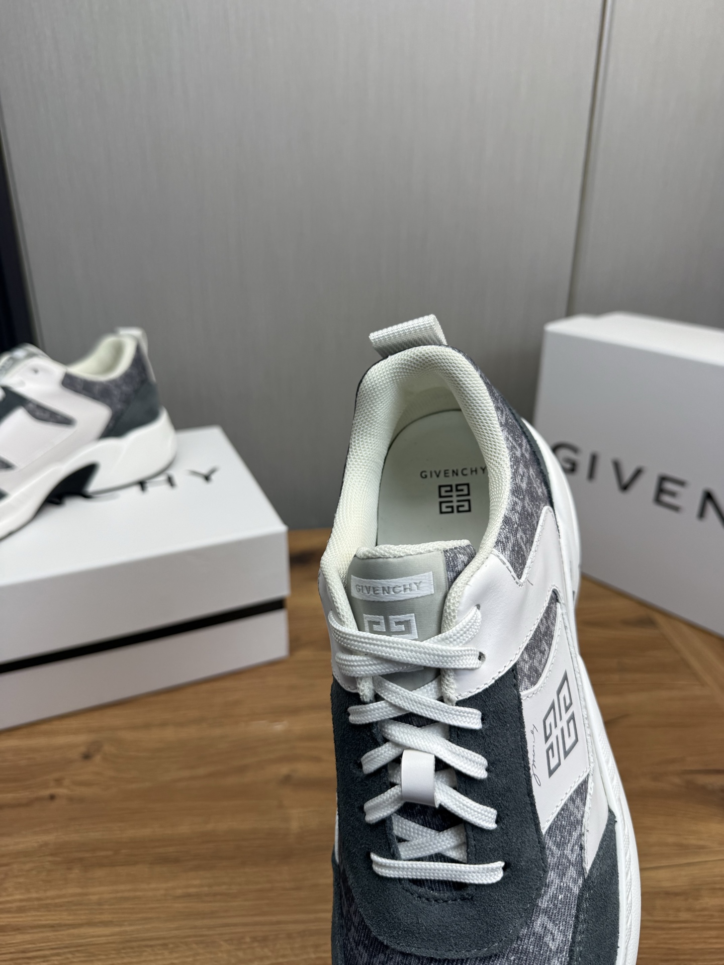 Givenchy Male Sneakers Breathable M-l-s