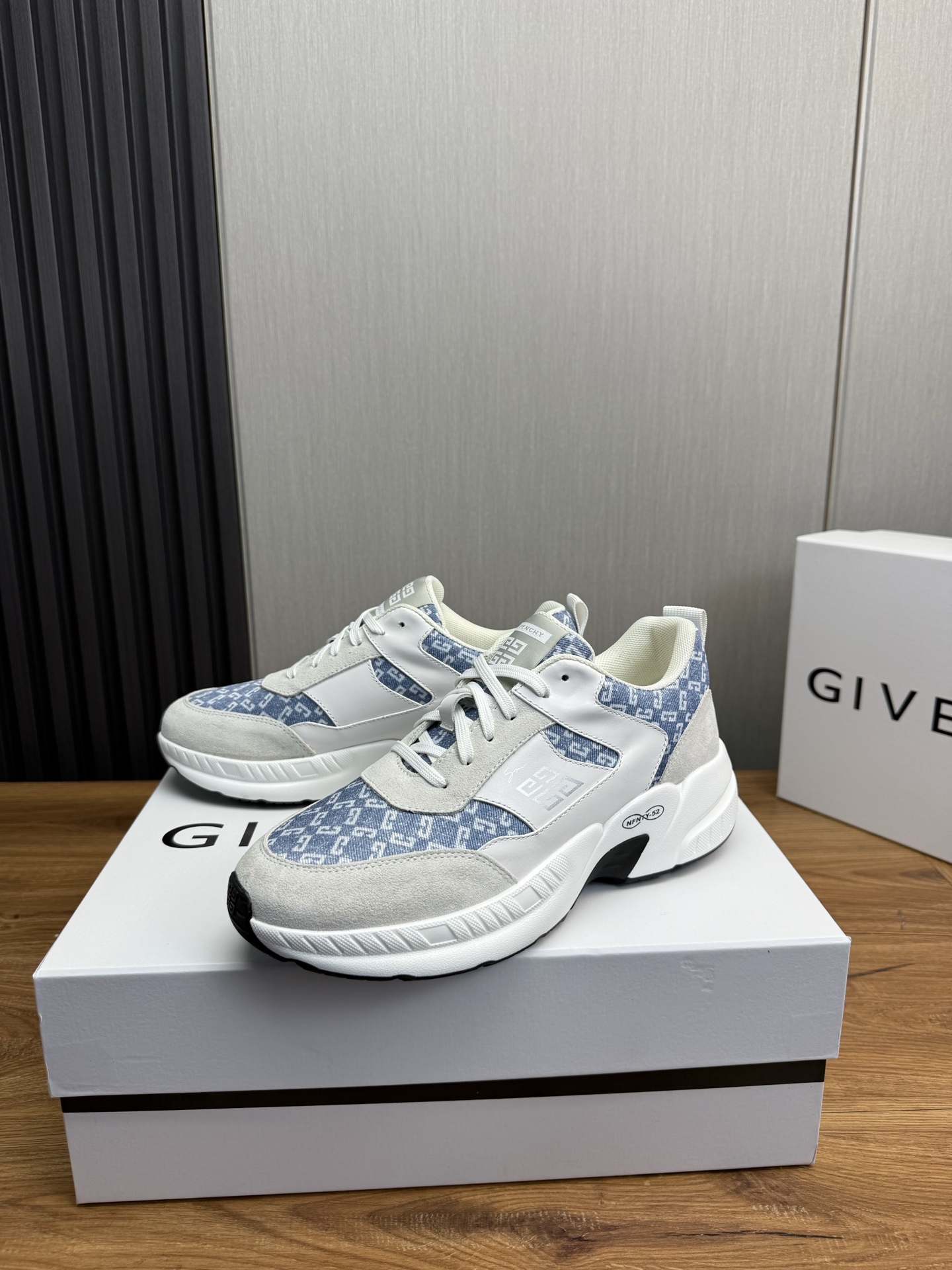 Givenchy Male Sneakers Breathable M-l-s