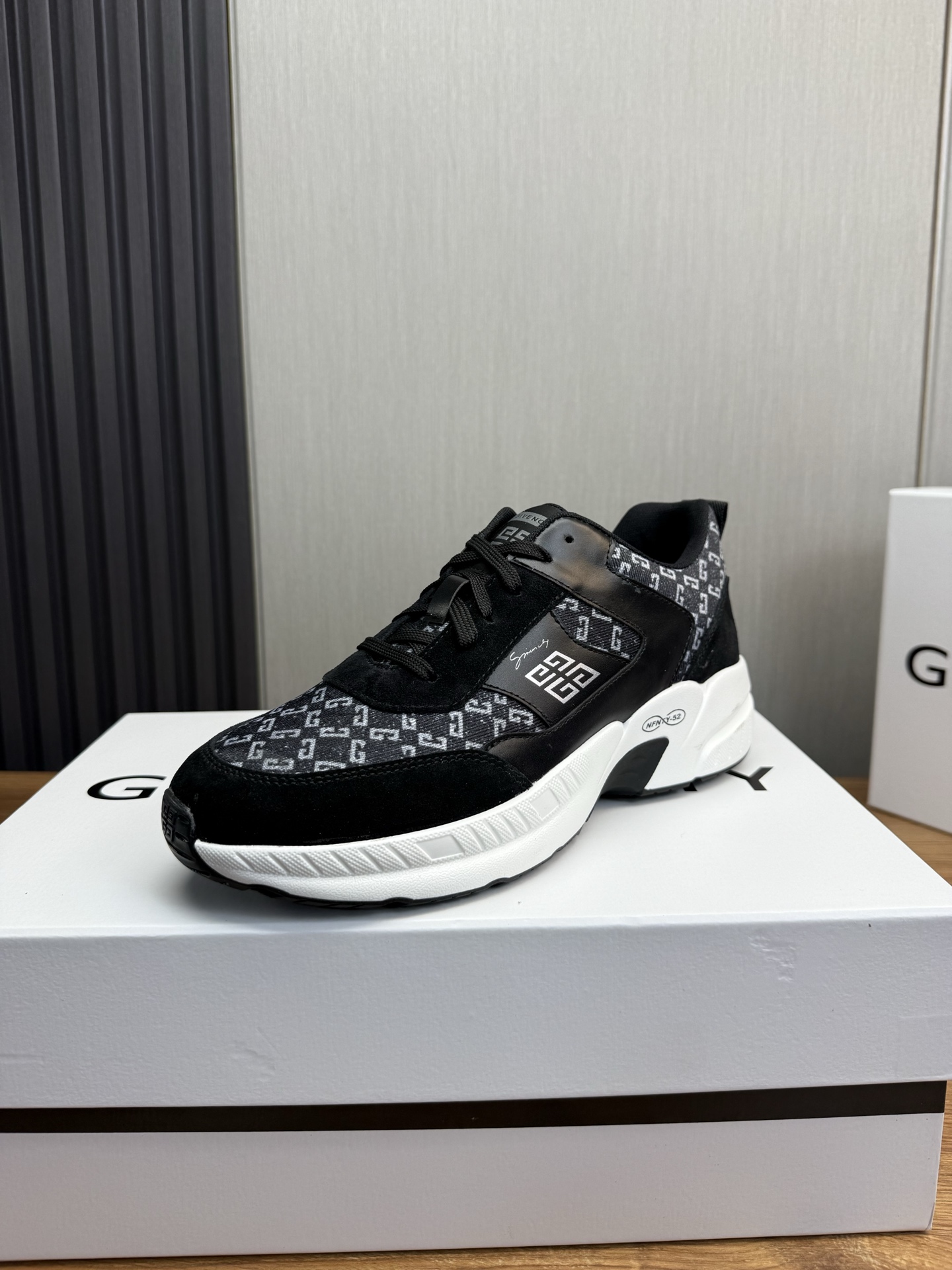 Givenchy Male Sneakers Breathable M-l-s