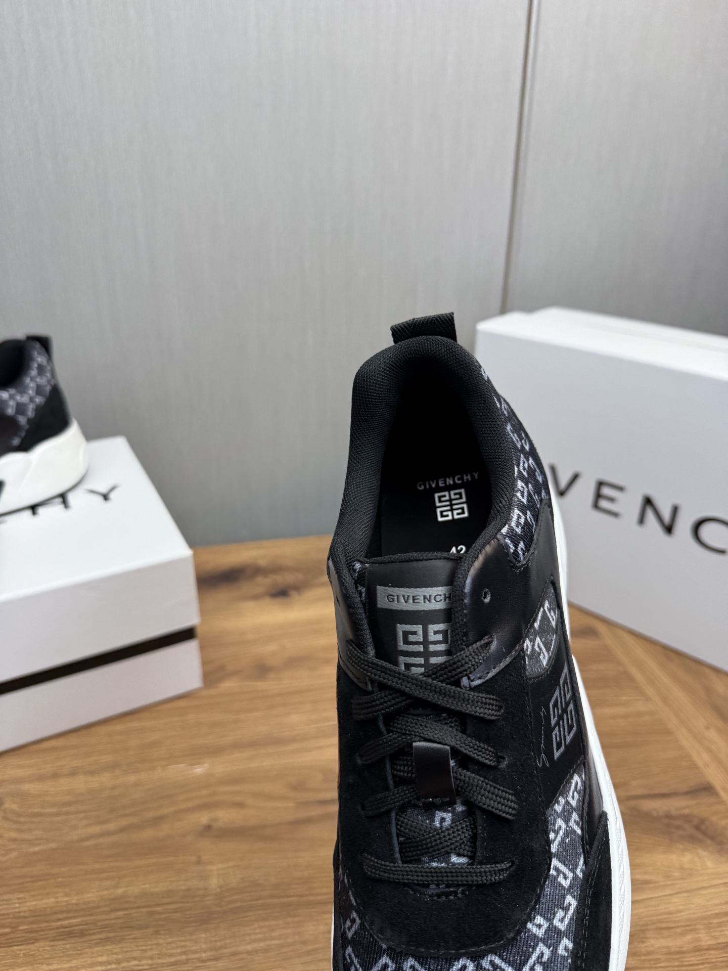 Givenchy Male Sneakers Breathable M-l-s