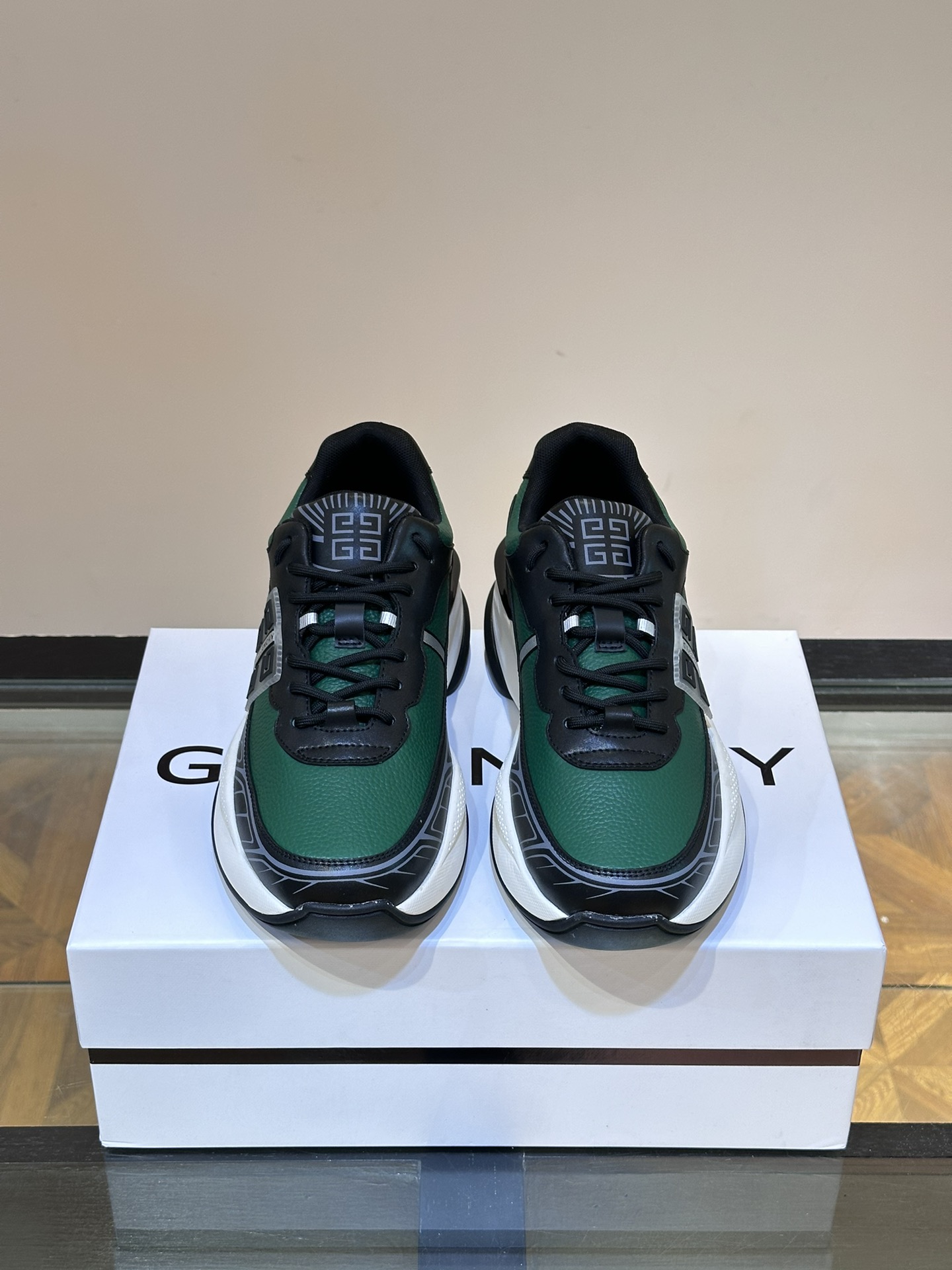 Givenchy Male Sneakers Lightweight M-l-s