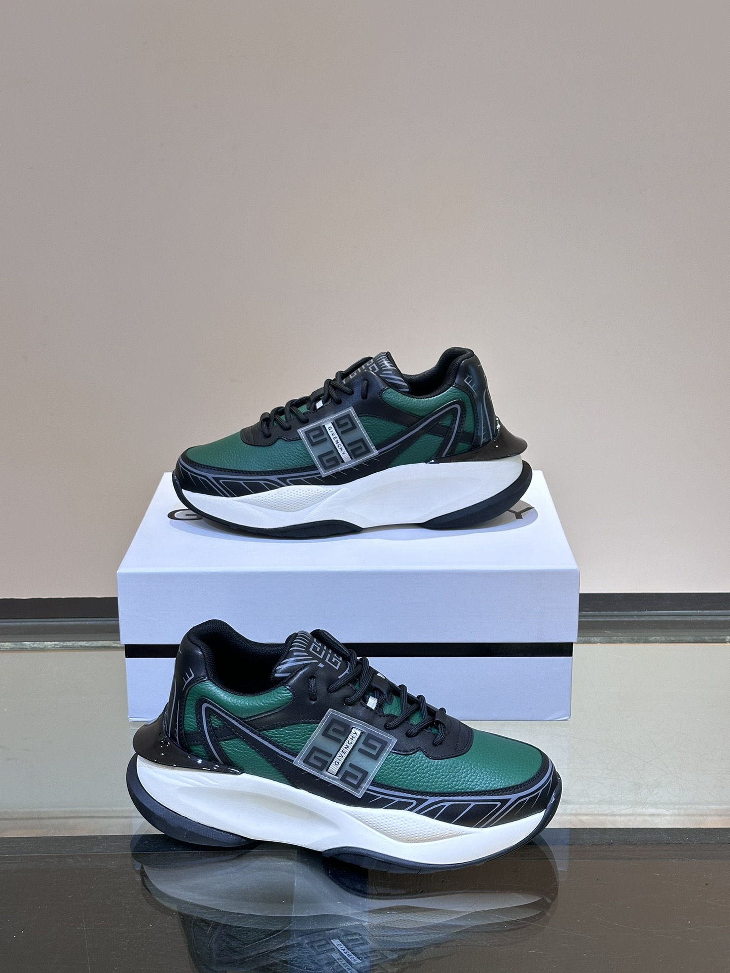 Givenchy Male Sneakers Lightweight M-l-s