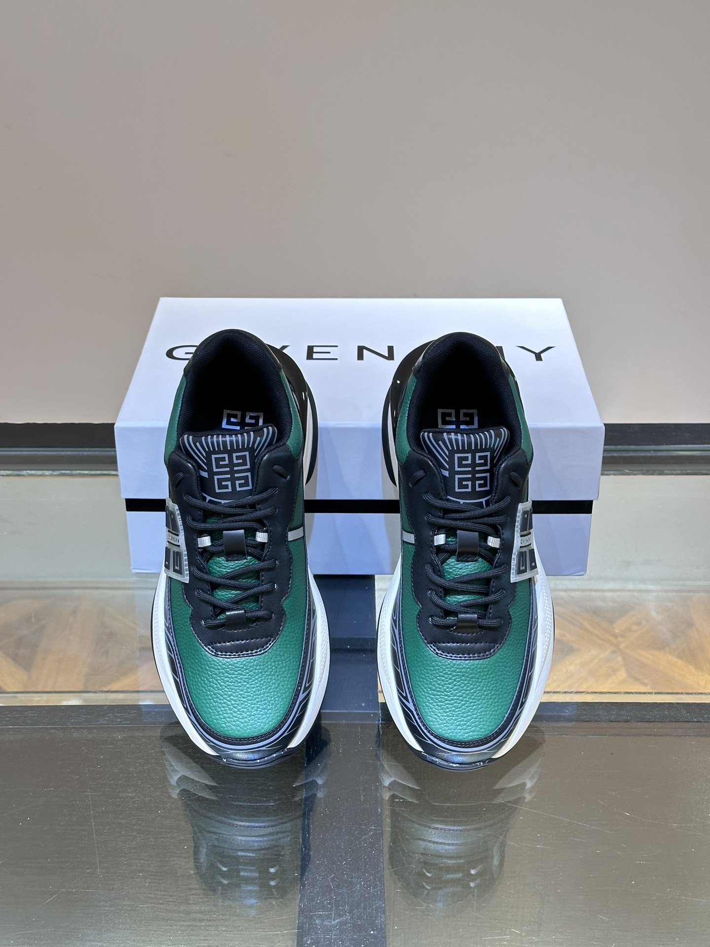Givenchy Male Sneakers Lightweight M-l-s