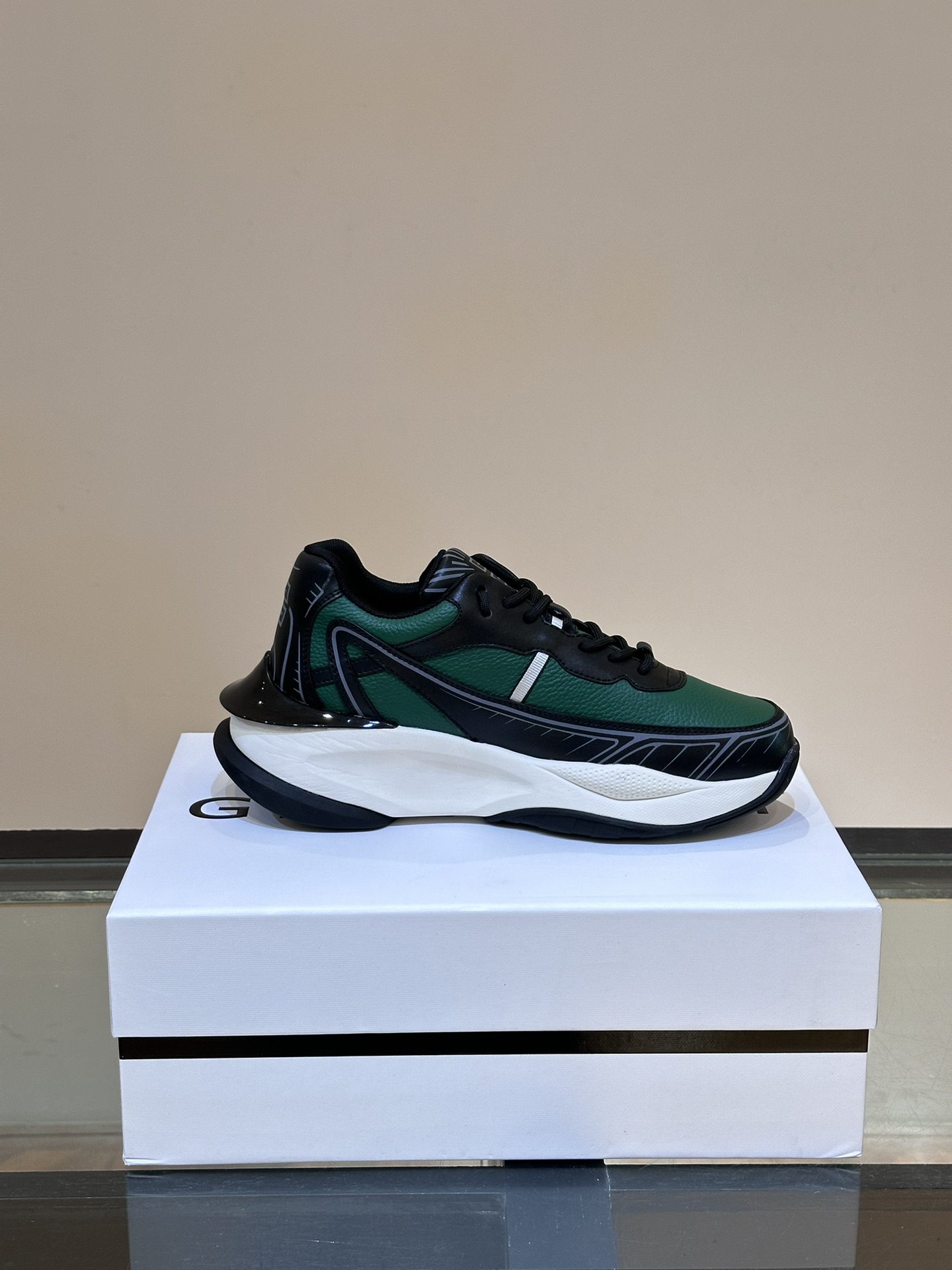 Givenchy Male Sneakers Lightweight M-l-s