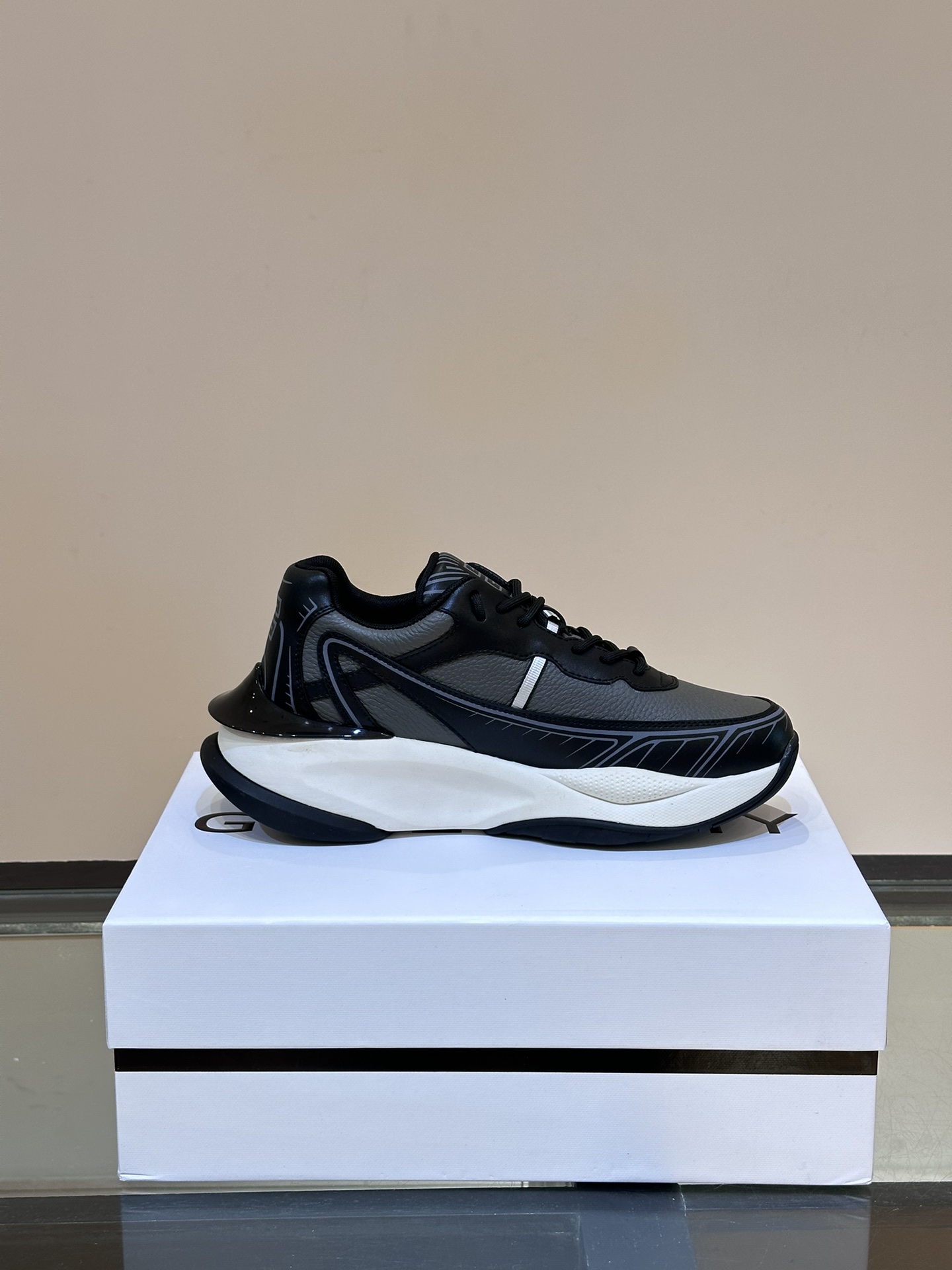 Givenchy Male Sneakers Lightweight M-l-s