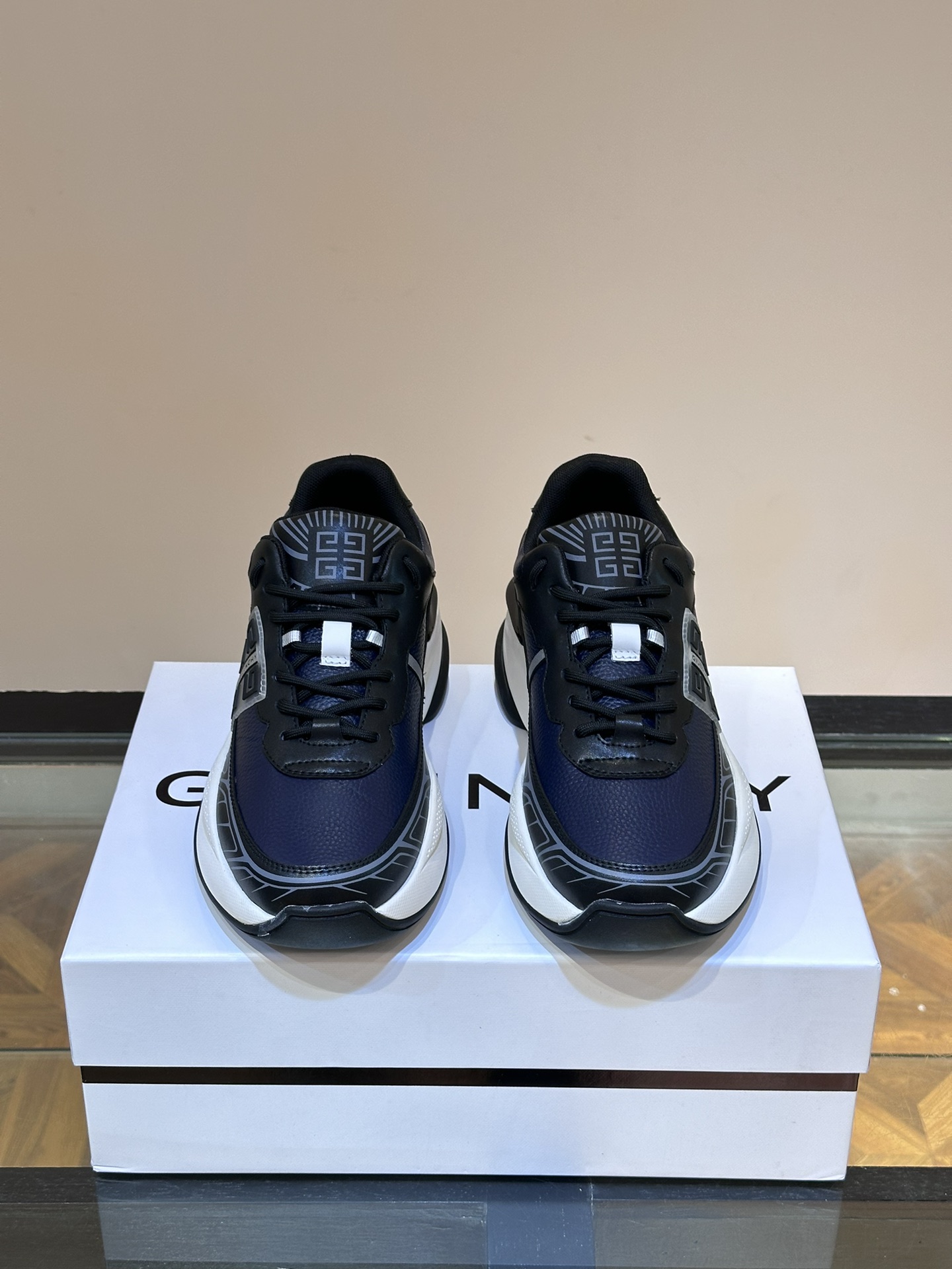 Givenchy Male Sneakers Lightweight M-l-s