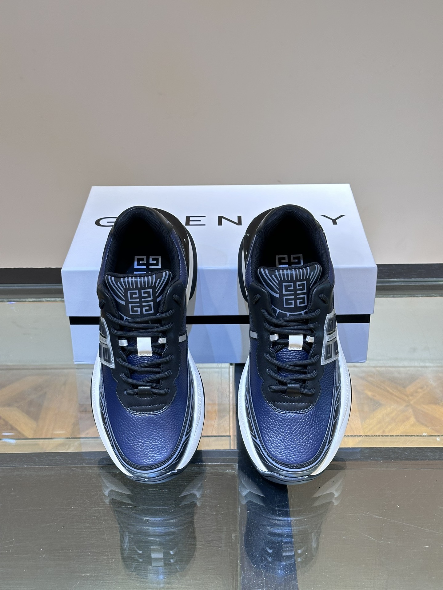 Givenchy Male Sneakers Lightweight M-l-s
