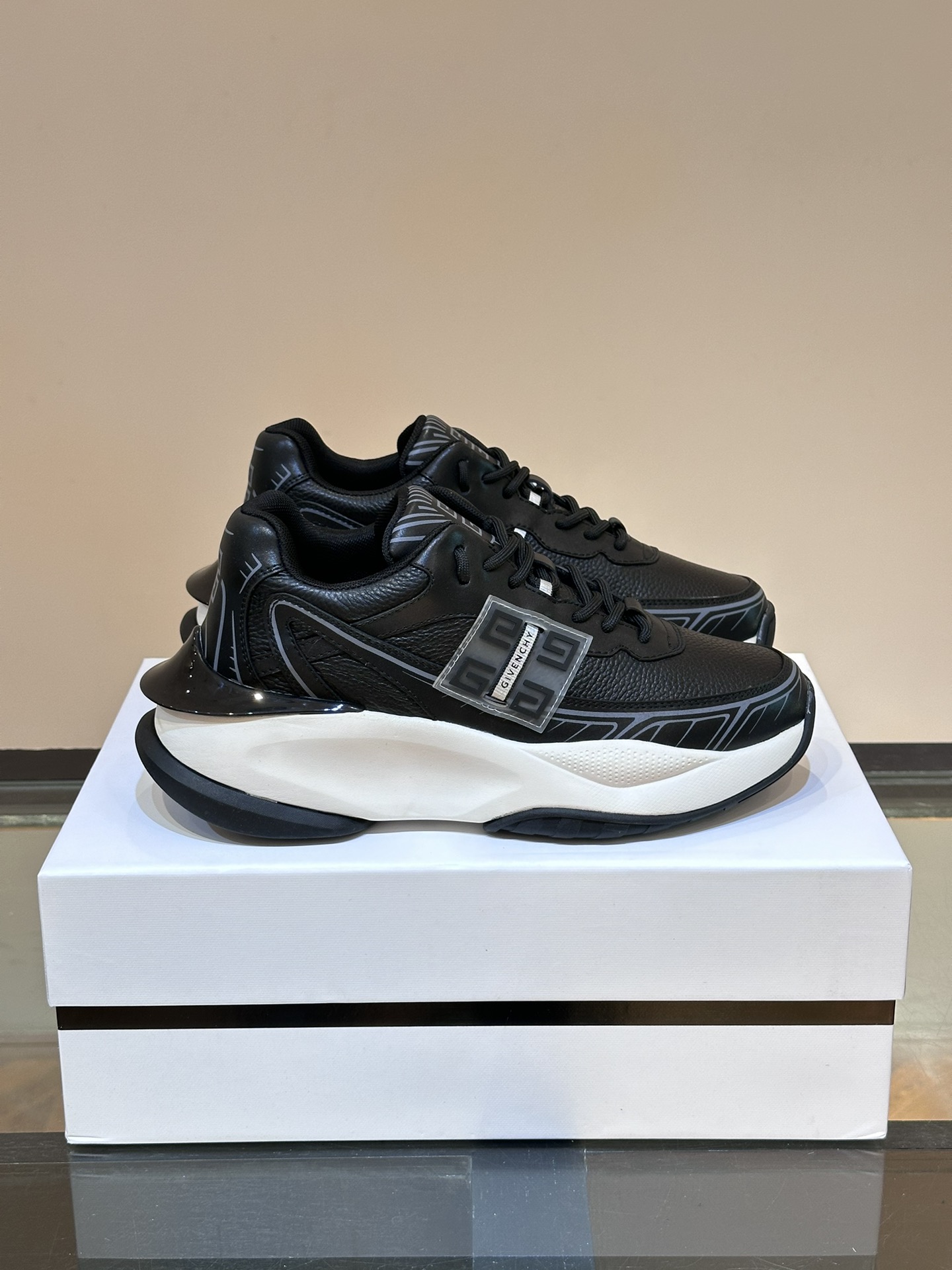 Givenchy Male Sneakers Lightweight M-l-s