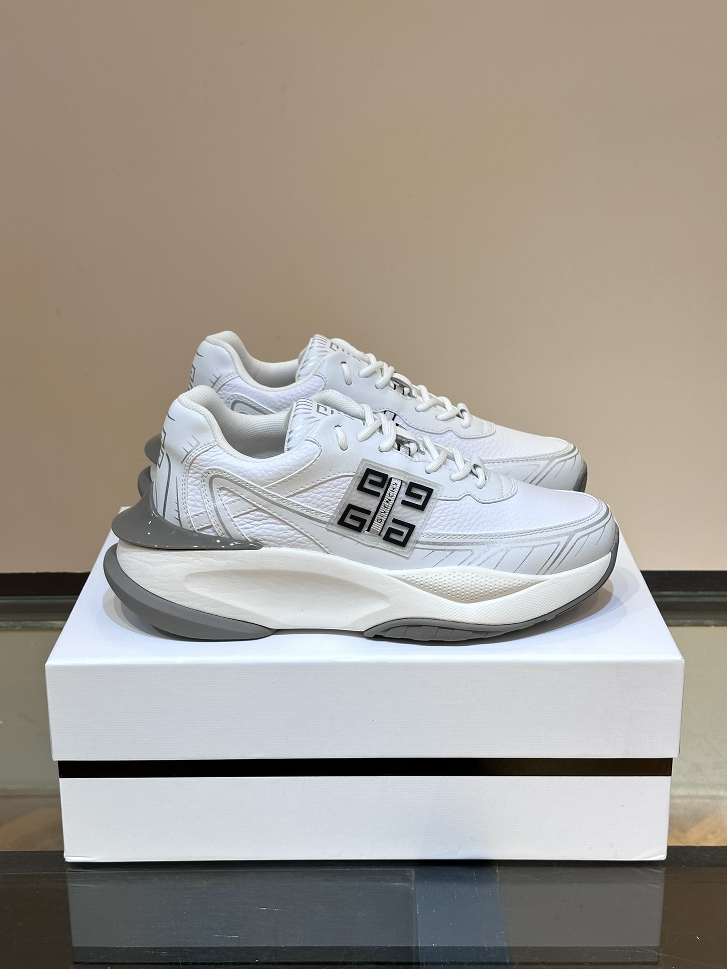 Givenchy Male Sneakers Lightweight M-l-s