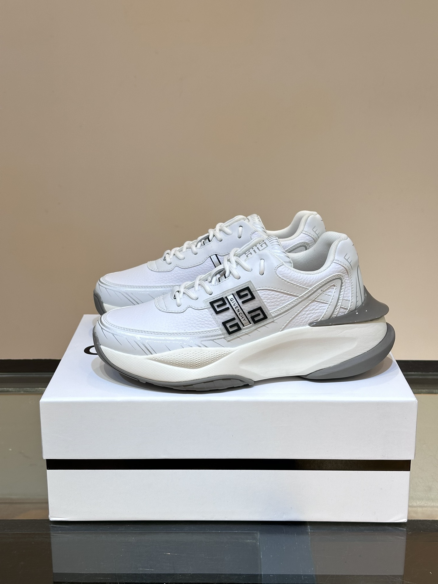 Givenchy Male Sneakers Lightweight M-l-s