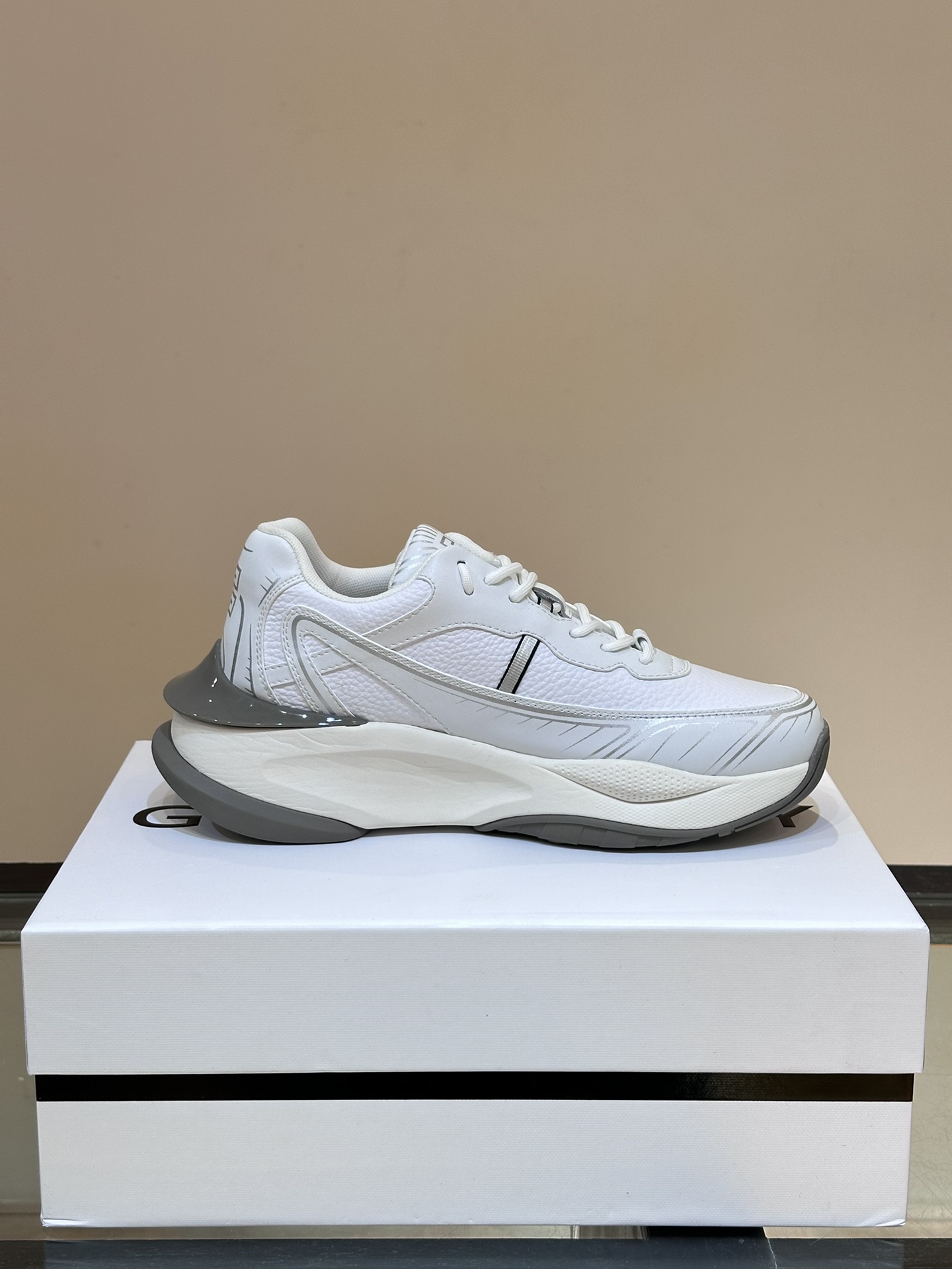 Givenchy Male Sneakers Lightweight M-l-s