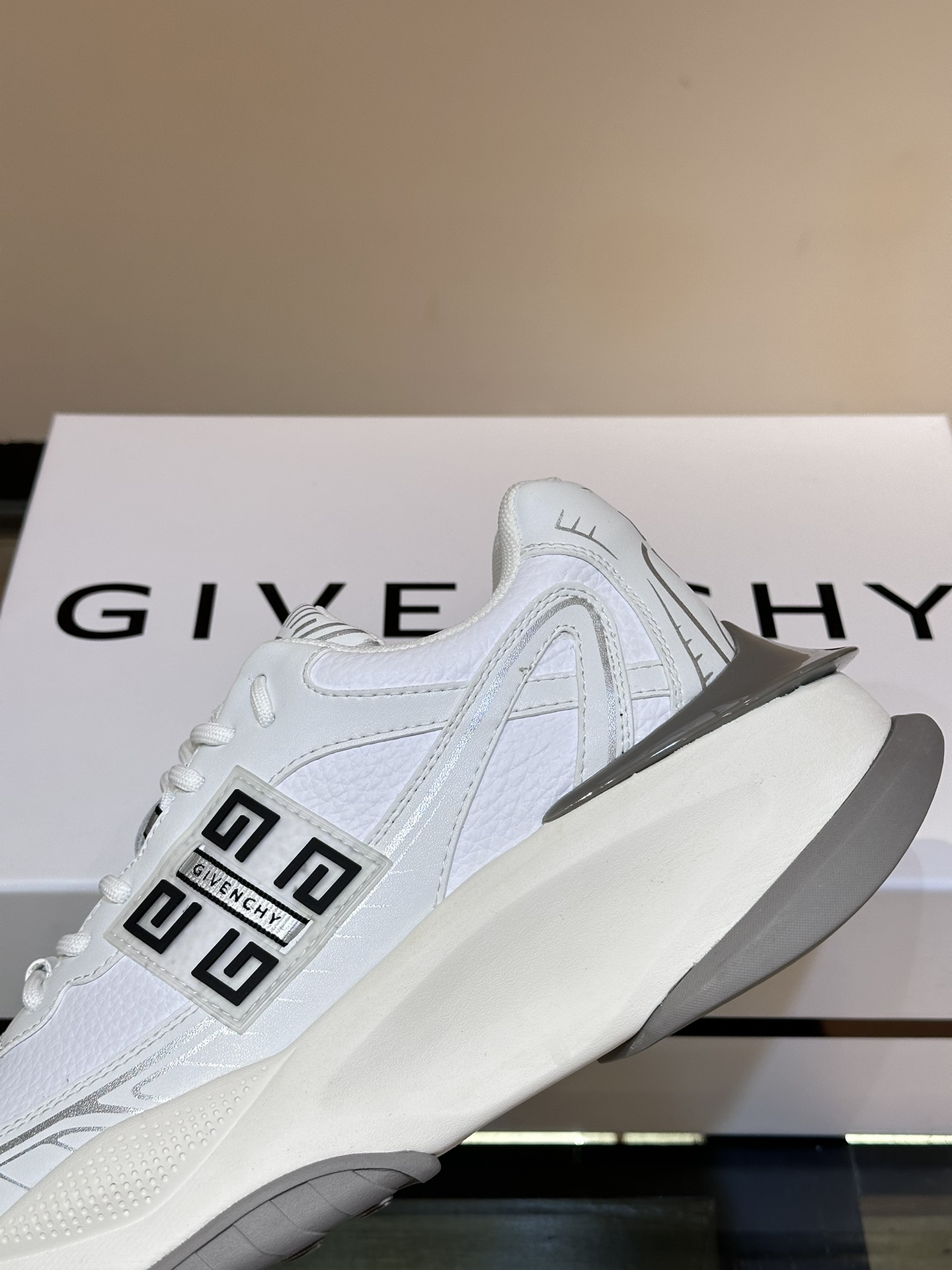 Givenchy Male Sneakers Lightweight M-l-s