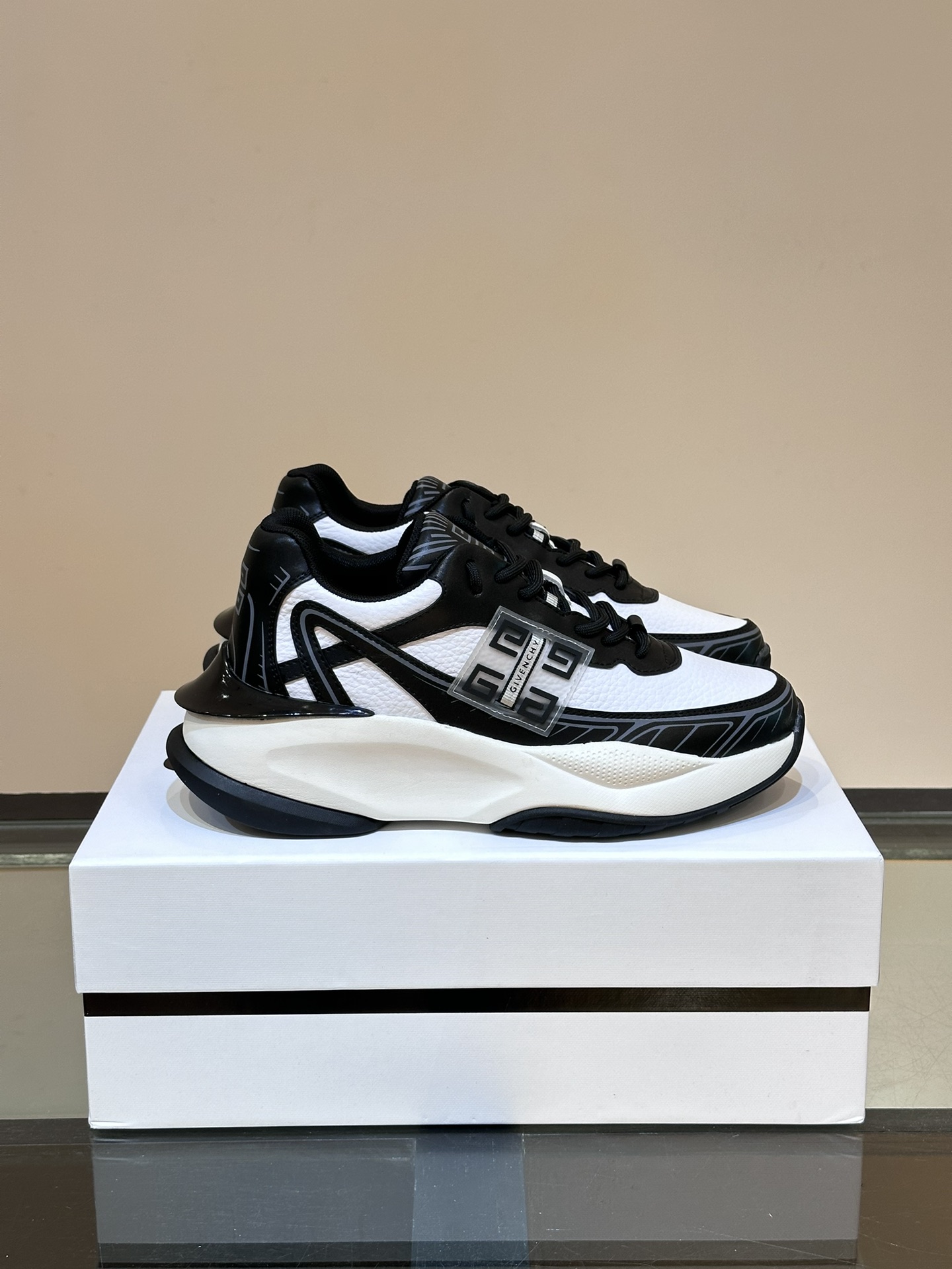 Givenchy Male Sneakers Lightweight M-l-s