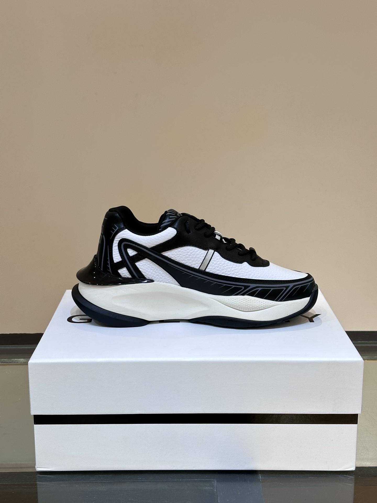 Givenchy Male Sneakers Lightweight M-l-s