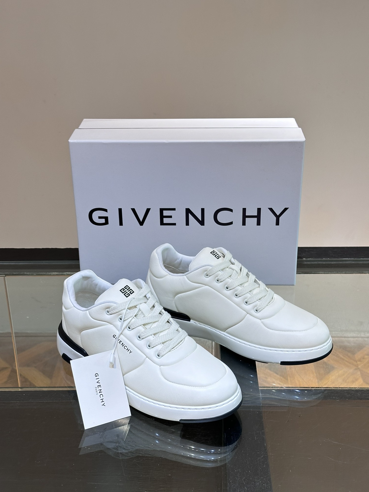 Givenchy Male Sneakers Lightweight S