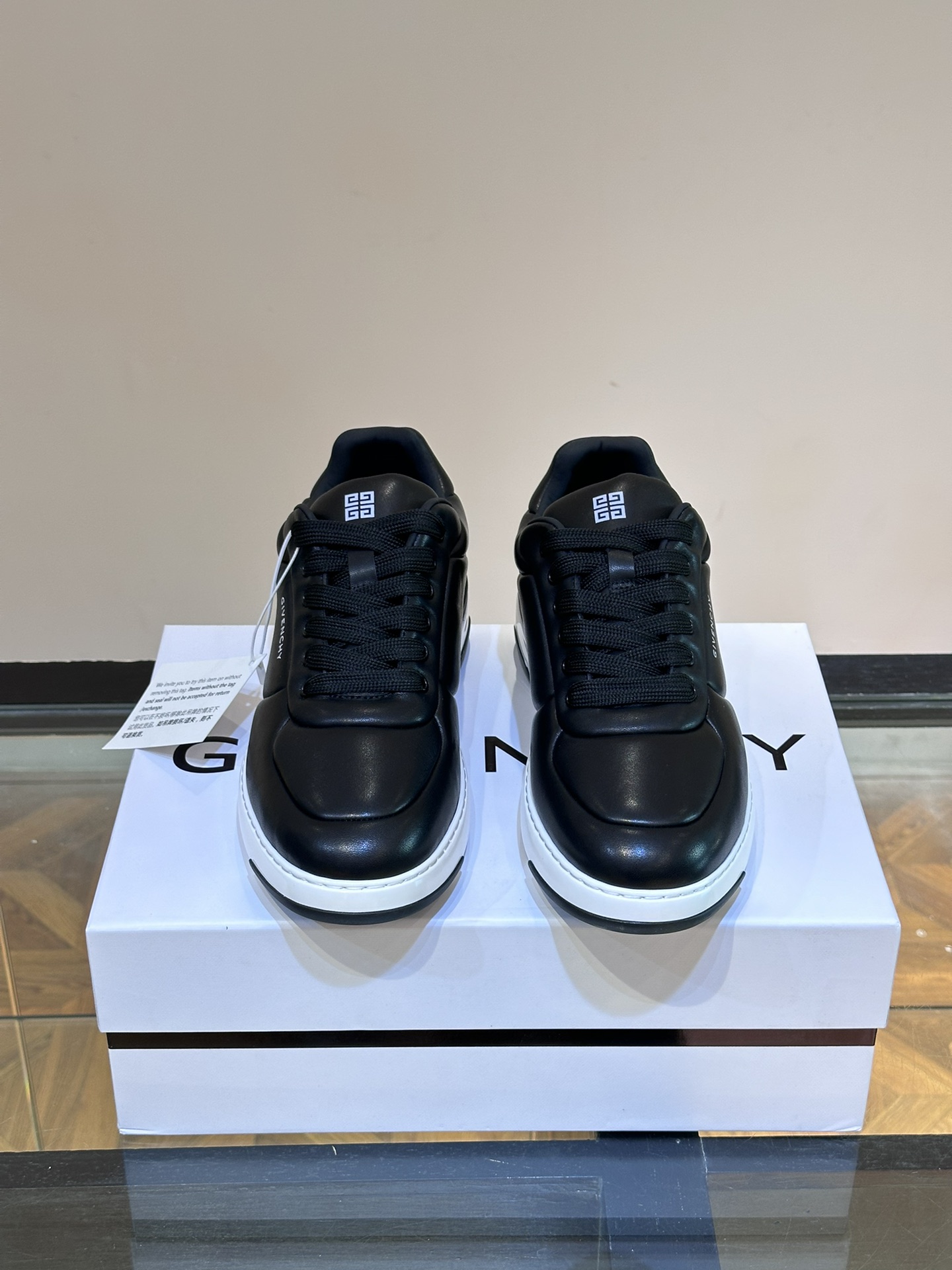 Givenchy Male Sneakers Lightweight S
