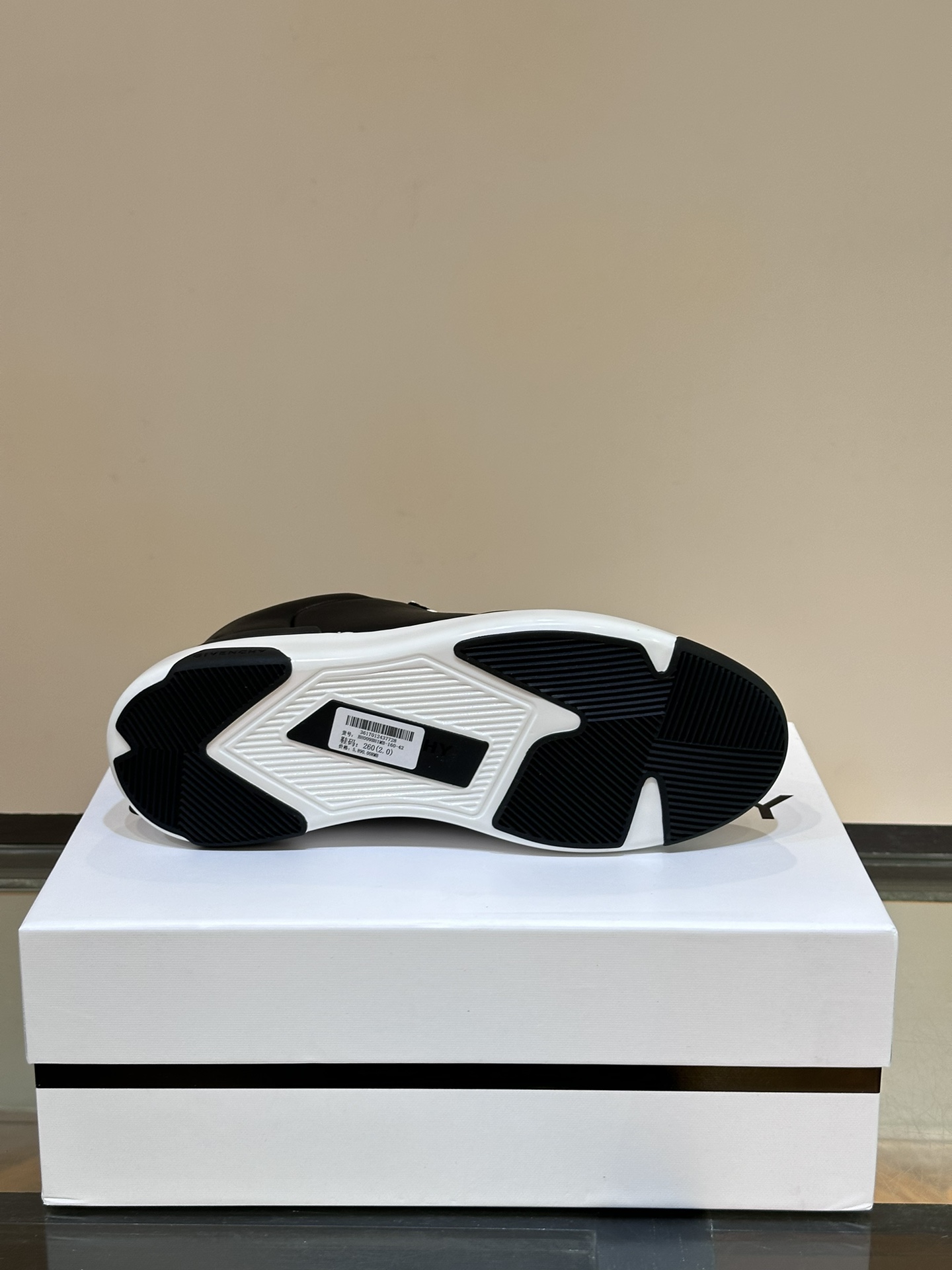 Givenchy Male Sneakers Lightweight S