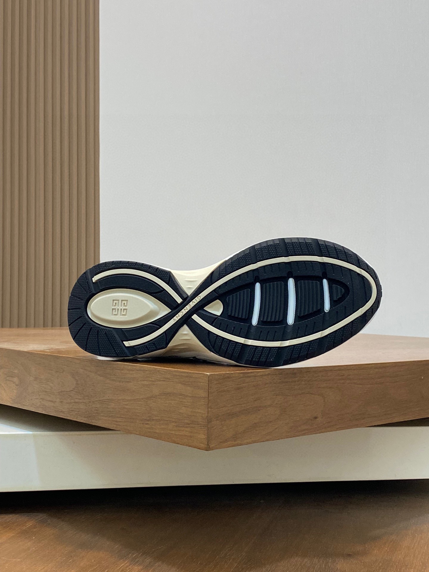 Givenchy Male Sneakers Breathable M-l-s