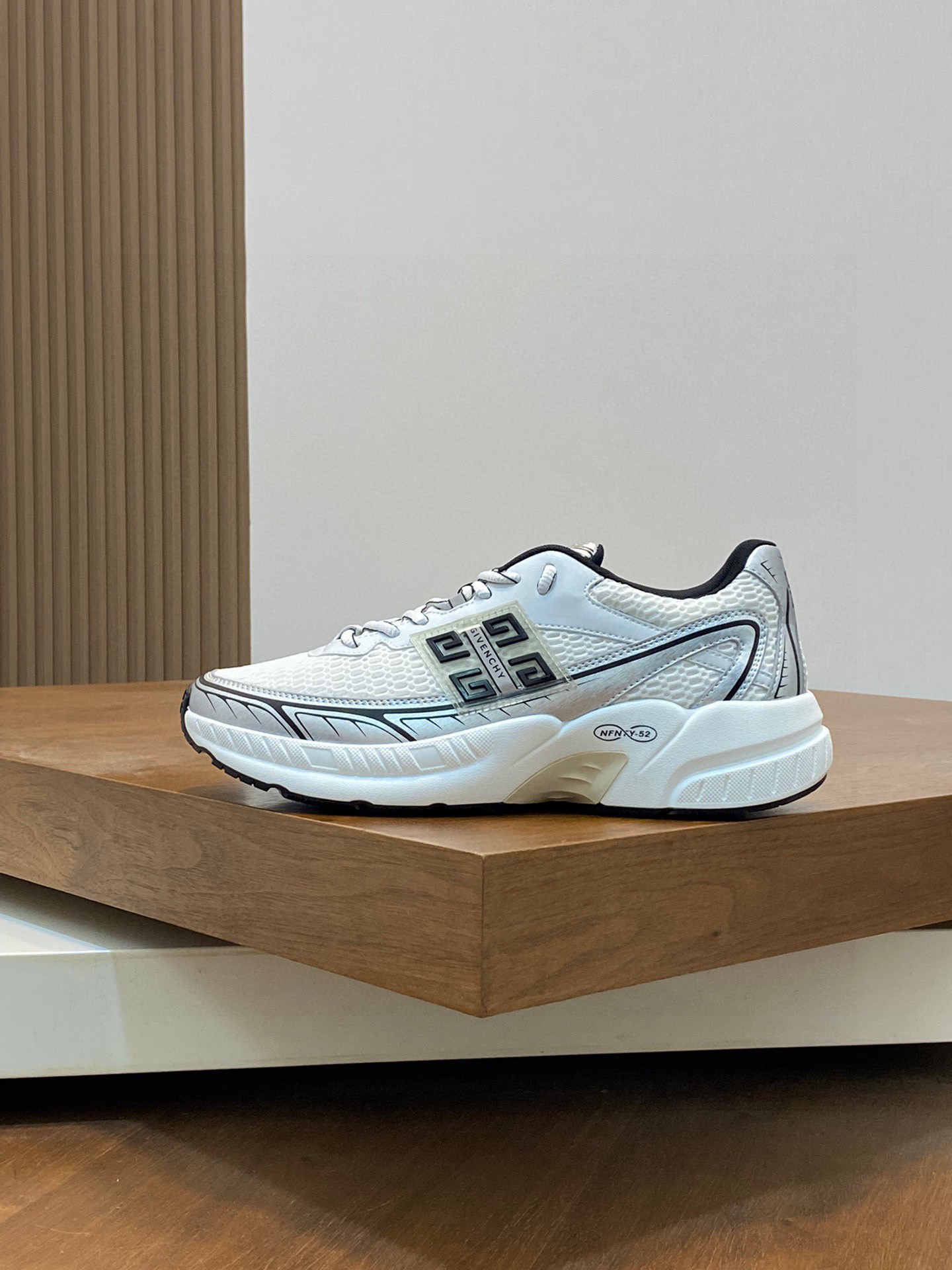 Givenchy Male Sneakers Breathable M-l-s