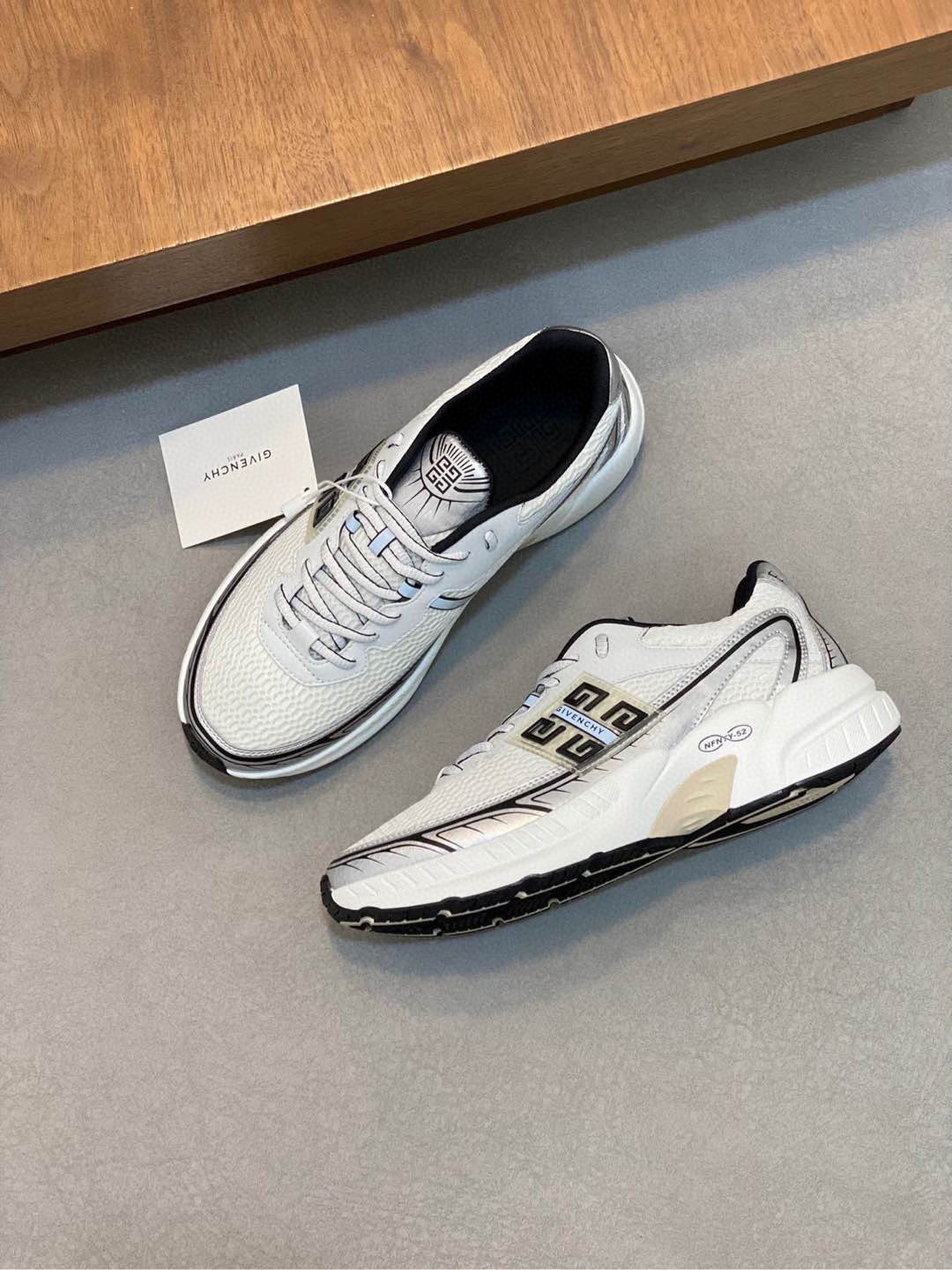 Givenchy Male Sneakers Breathable M-l-s