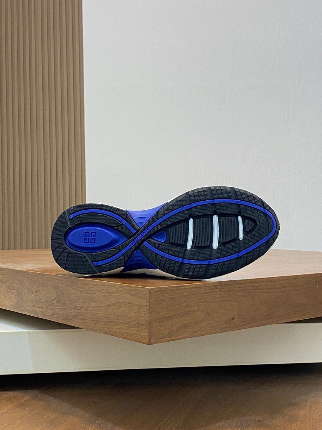 Givenchy Male Sneakers Breathable M-l-s