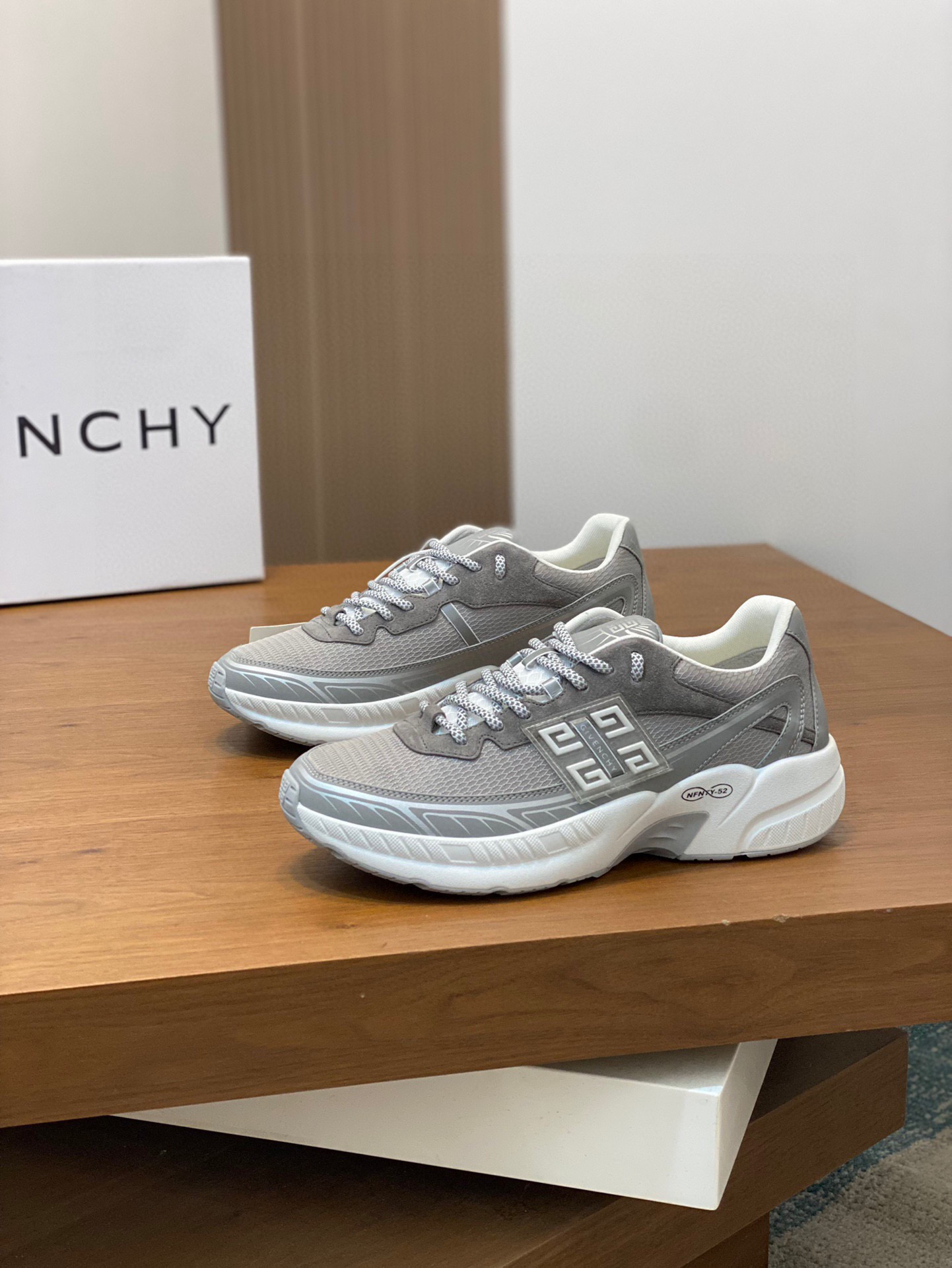 Givenchy Male Sneakers Breathable M-l-s