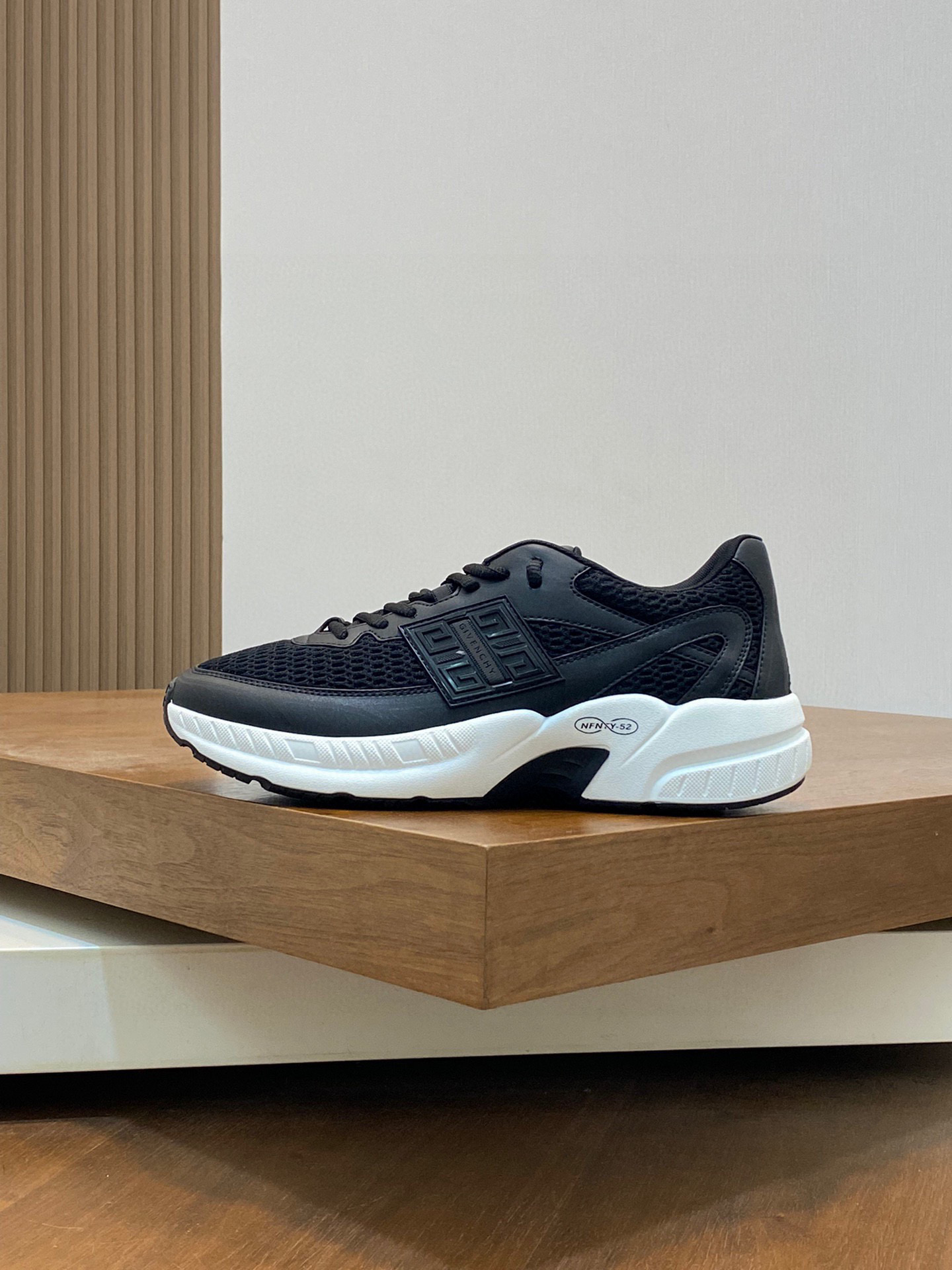 Givenchy Male Sneakers Breathable M-l-s