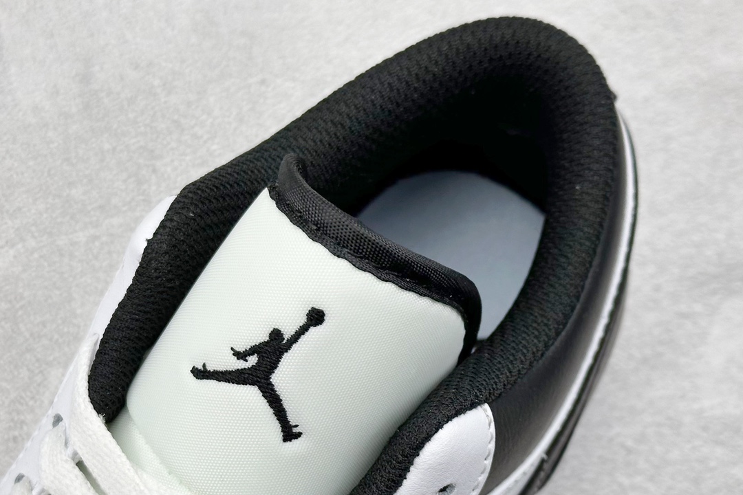 Jordan Nike Basic Shoes L