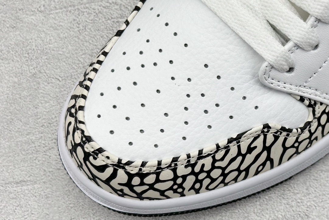 Jordan Nike Basic Shoes L