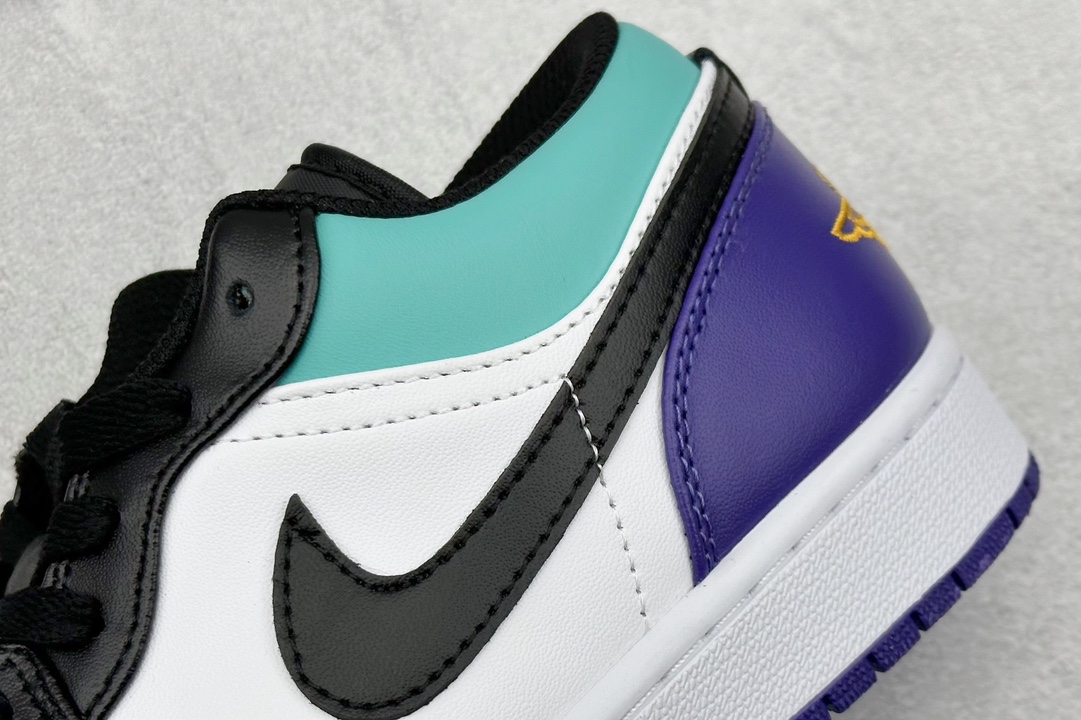 Jordan Nike Basic Shoes L