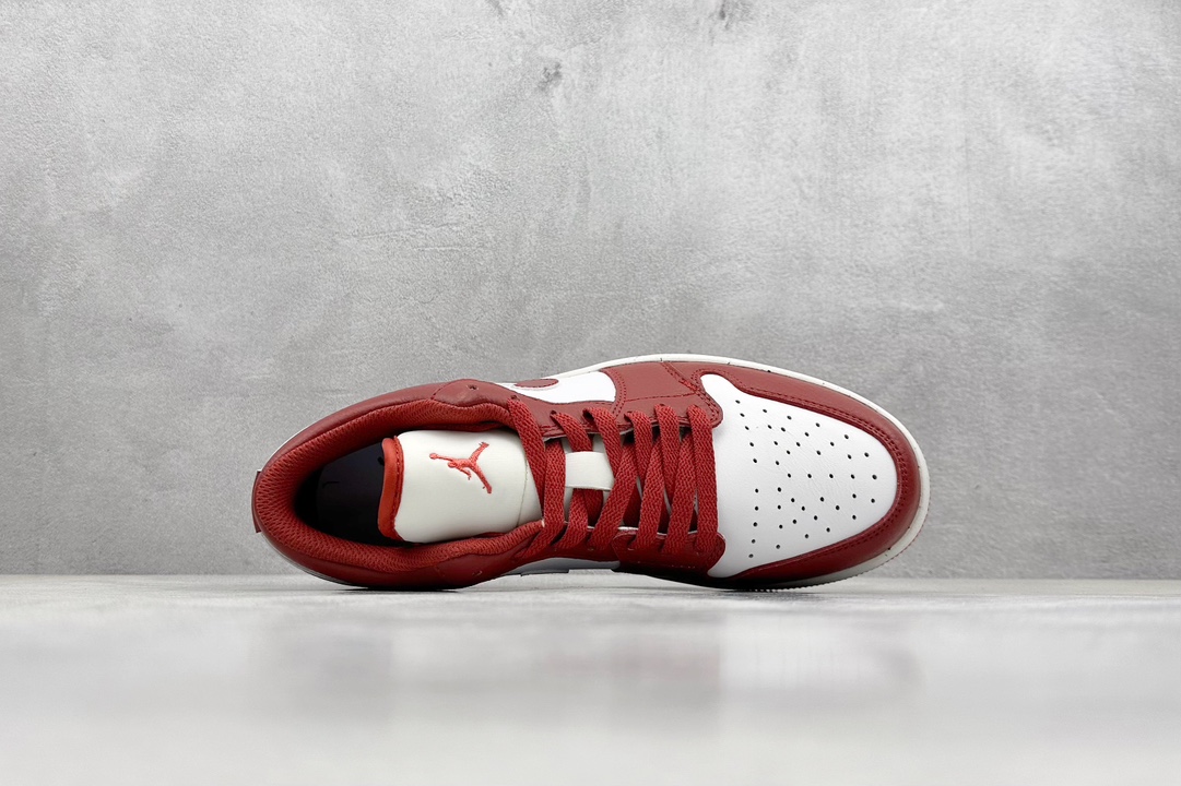 Jordan Nike Basic Shoes L