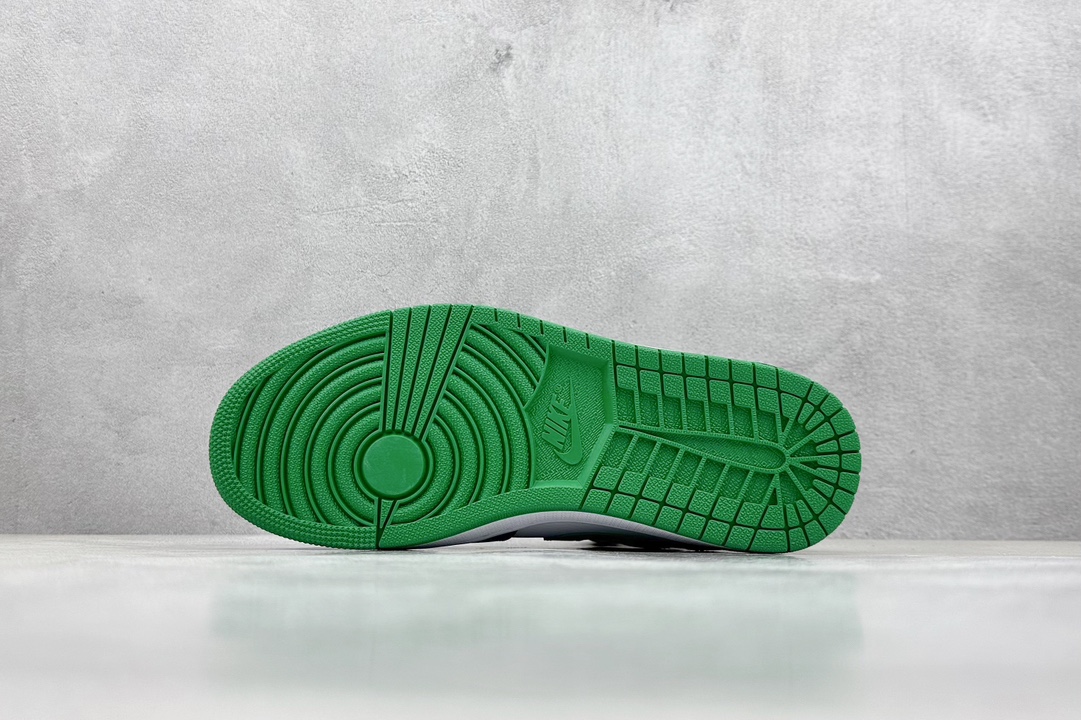 Jordan Nike Basic Shoes M