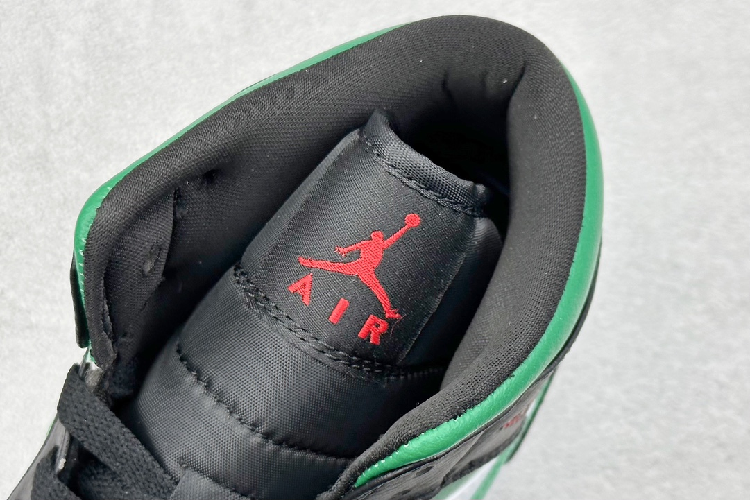 Jordan Nike Basic Shoes M