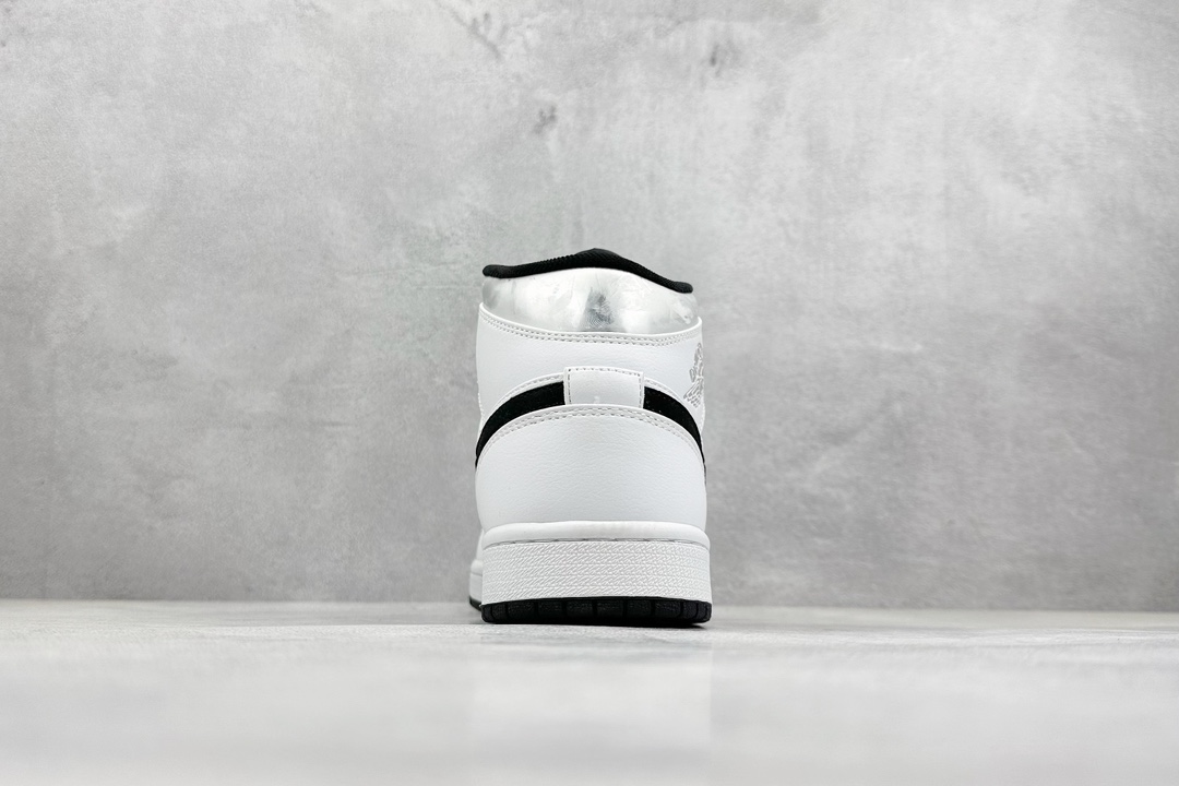 Jordan Nike Basic Shoes M