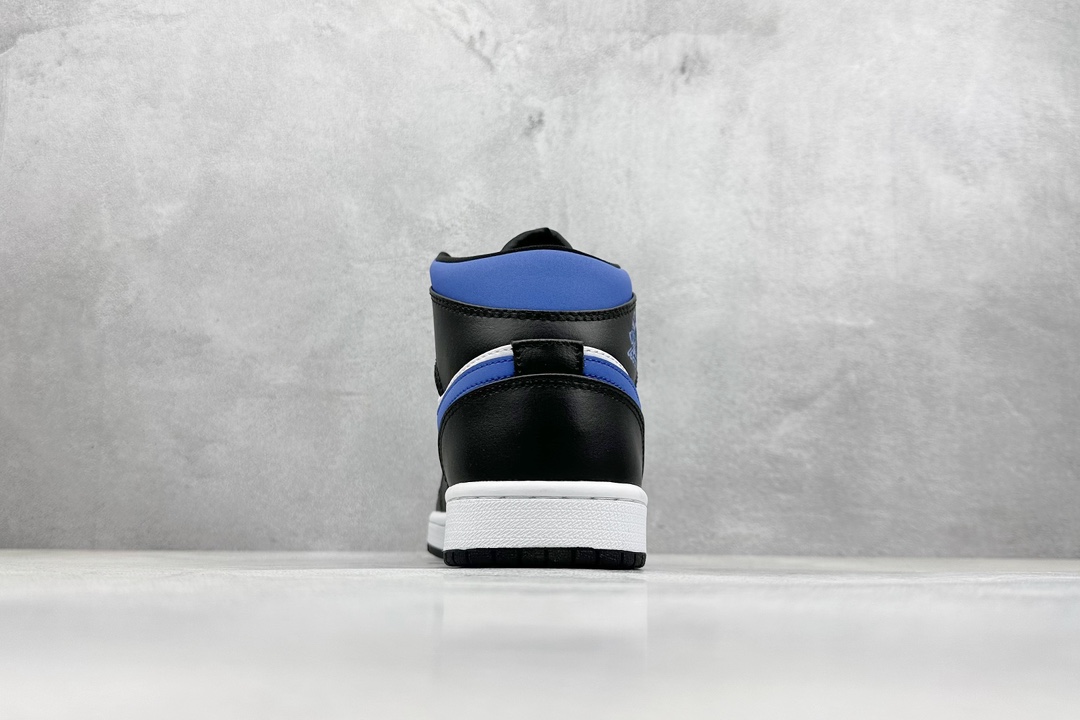 Jordan Nike Basic Shoes M