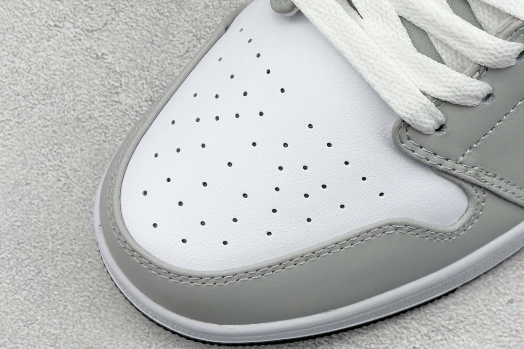 Jordan Nike Basic Shoes M