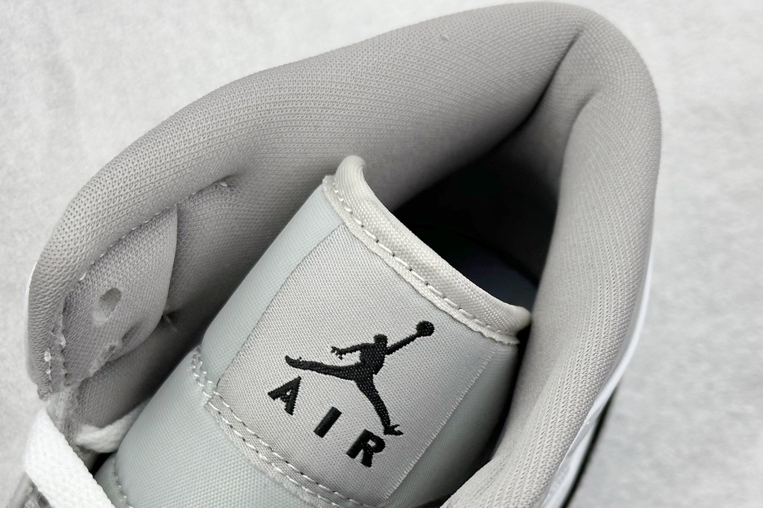 Jordan Nike Basic Shoes M