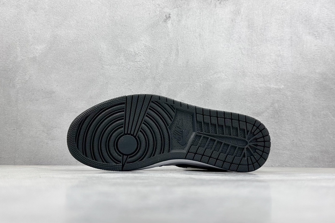 Jordan Nike Basic Shoes M