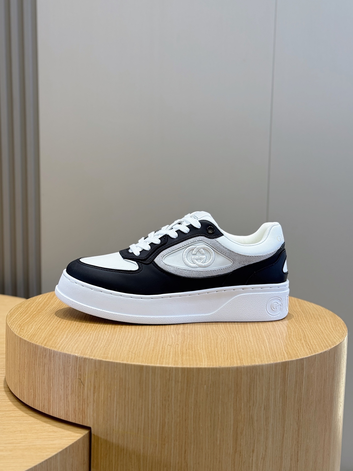 Gucci Male Sneakers M-s