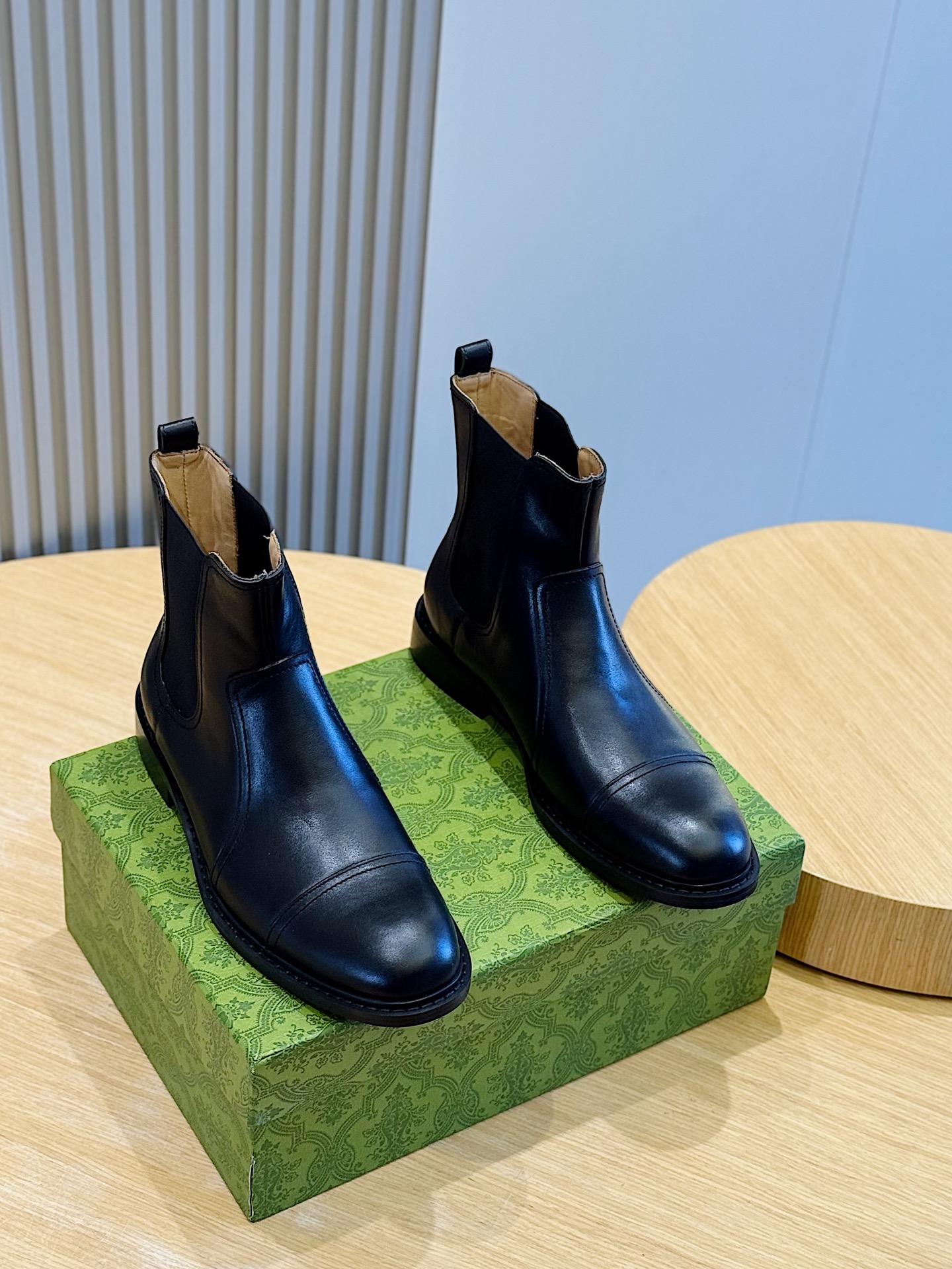 Dr. Martens Gucci Boots Real Leather S