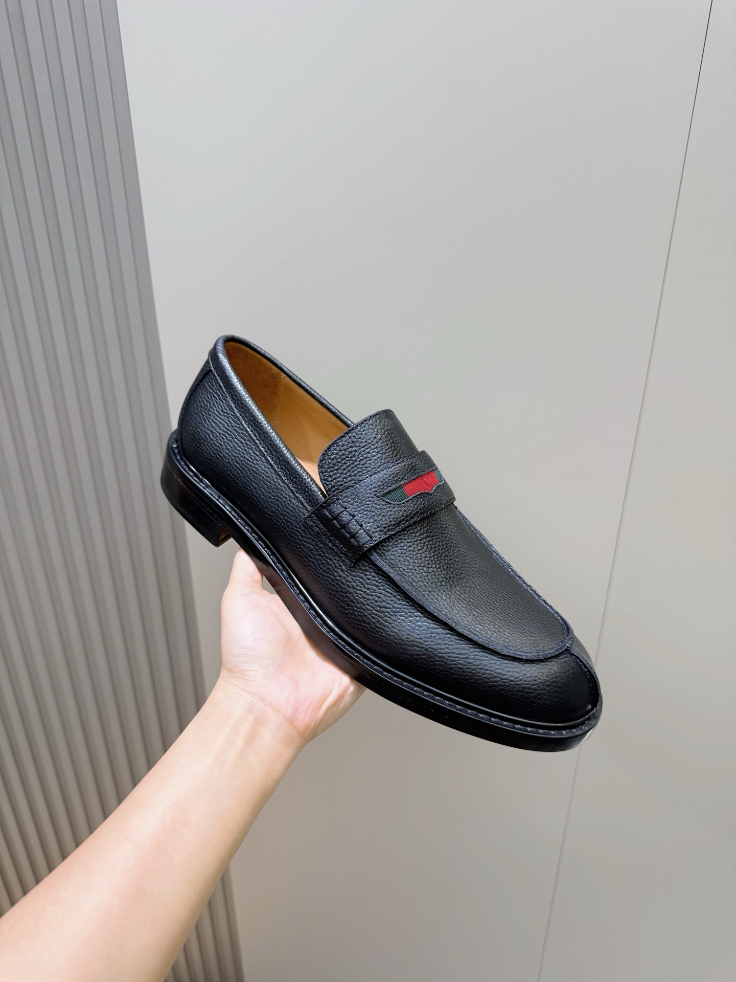 Gucci Leather Shoes Real Leather S