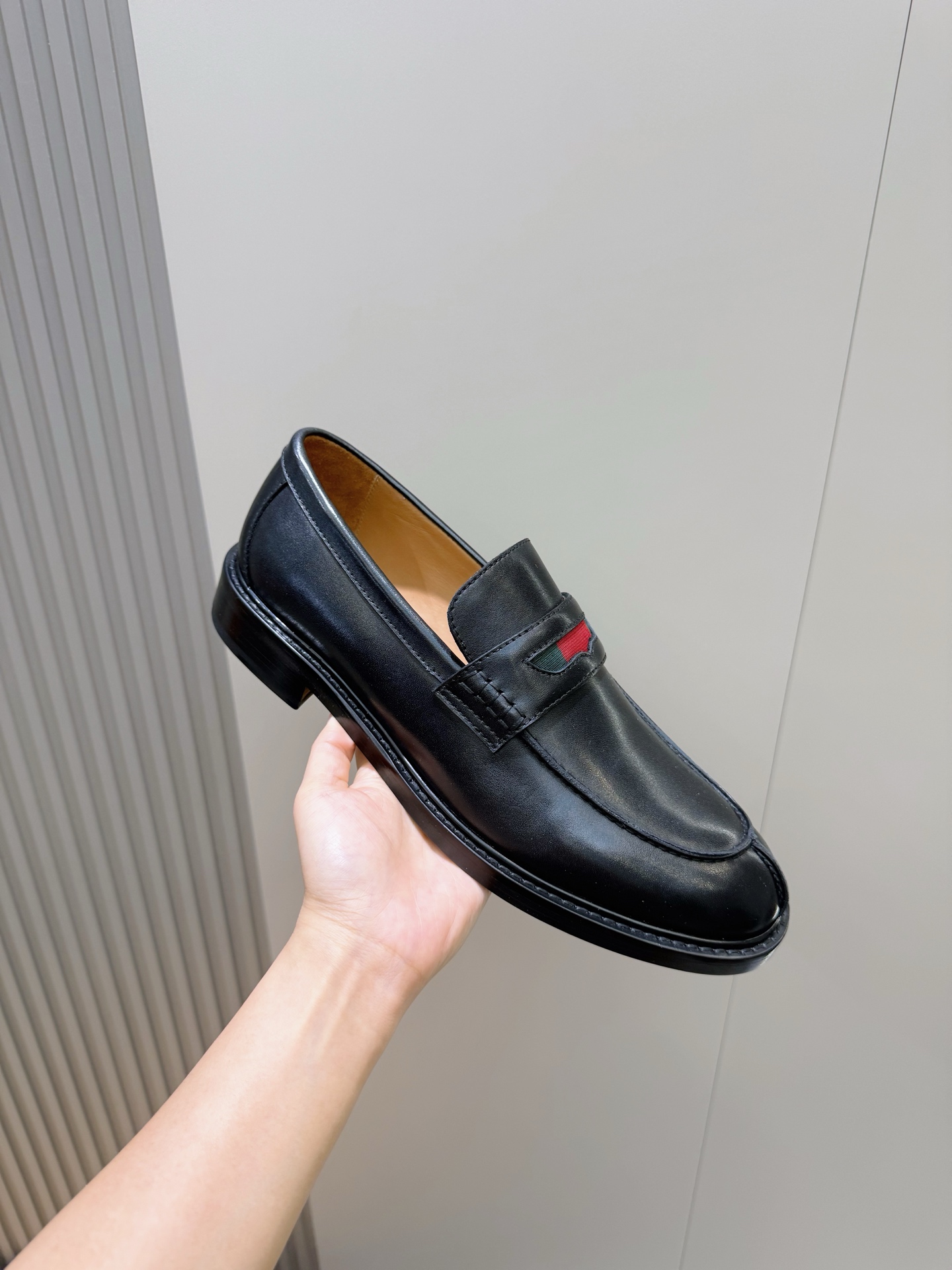 Gucci Leather Shoes Real Leather S