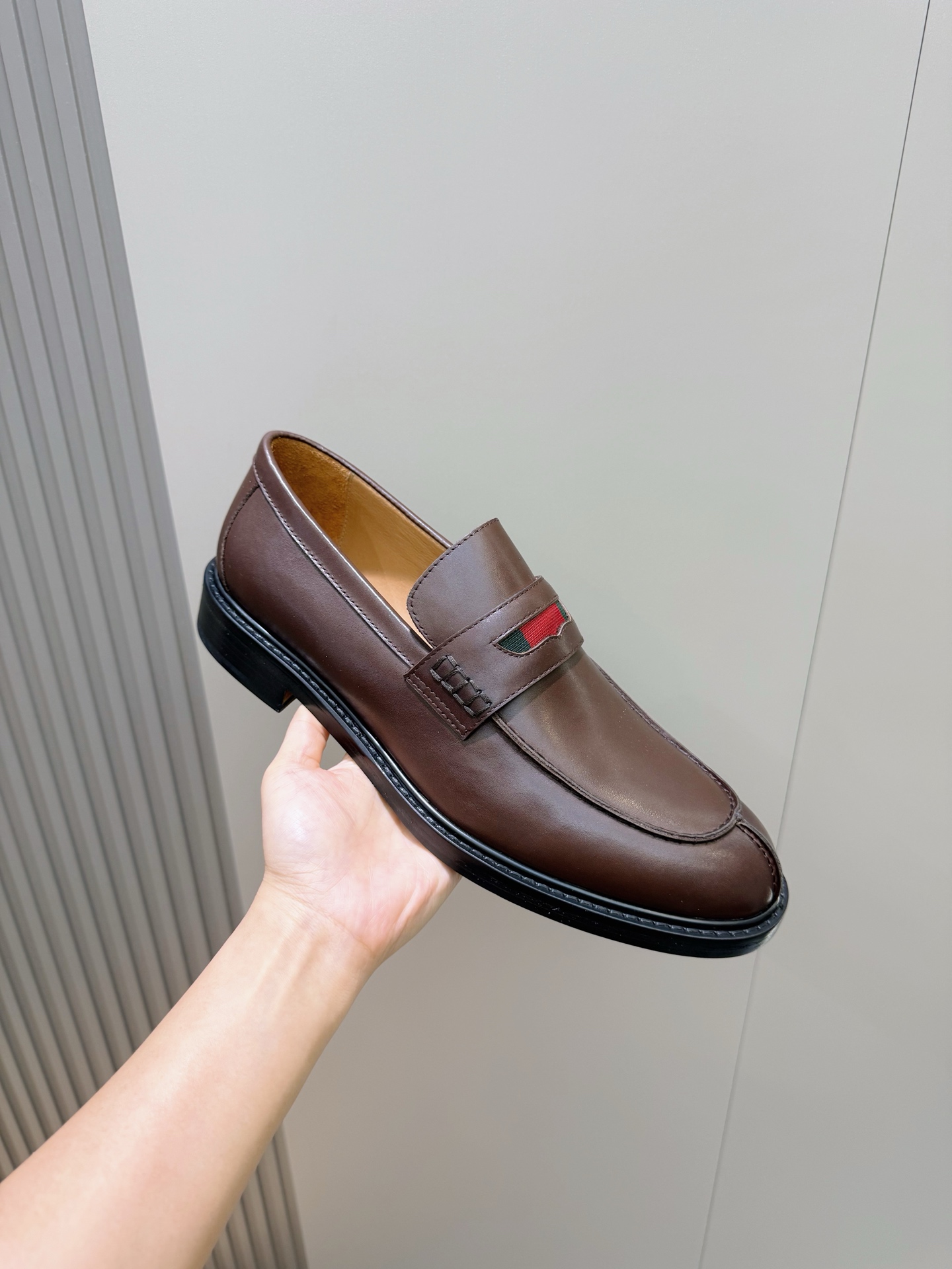 Gucci Leather Shoes Real Leather S