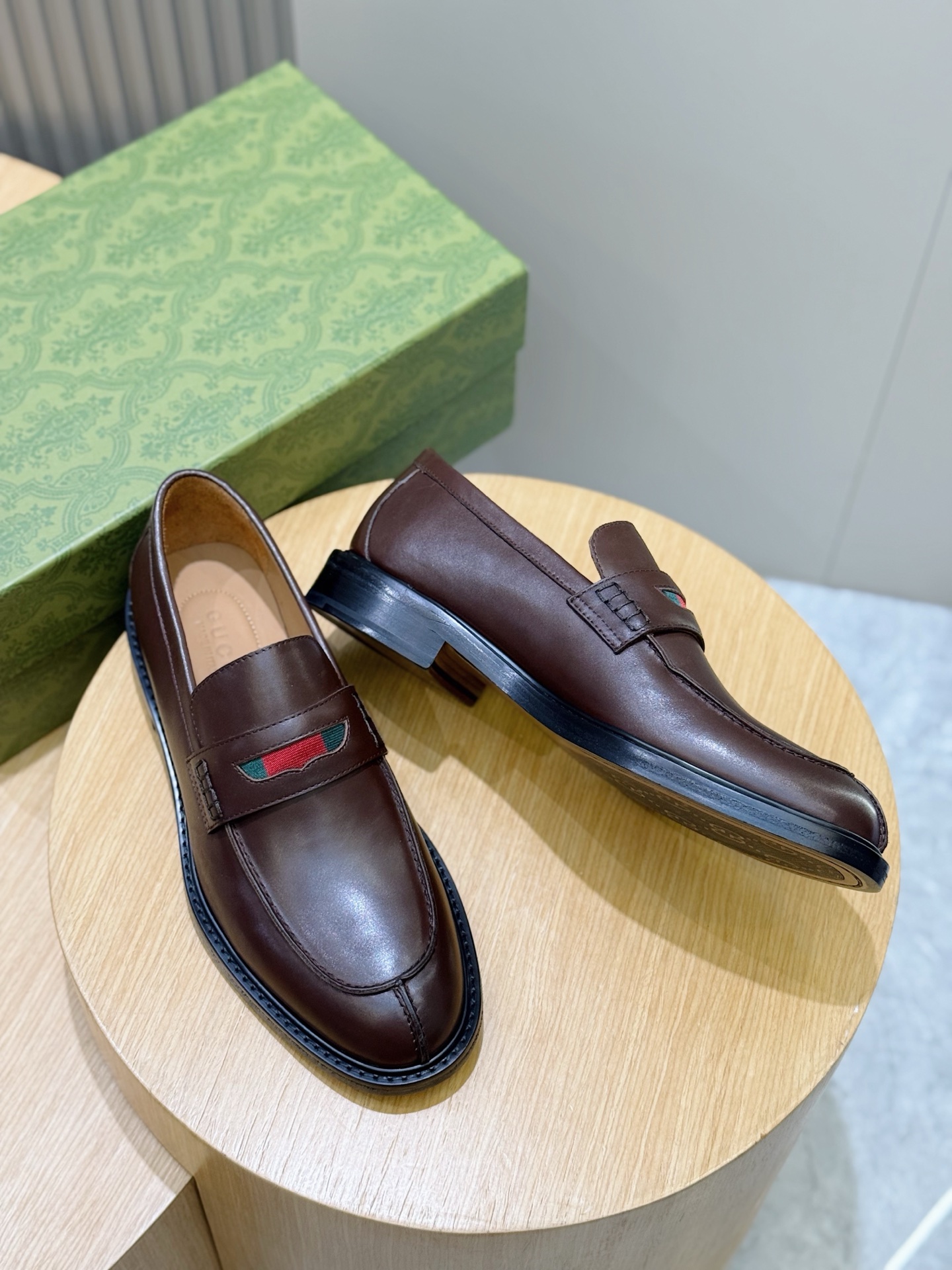 Gucci Leather Shoes Real Leather S