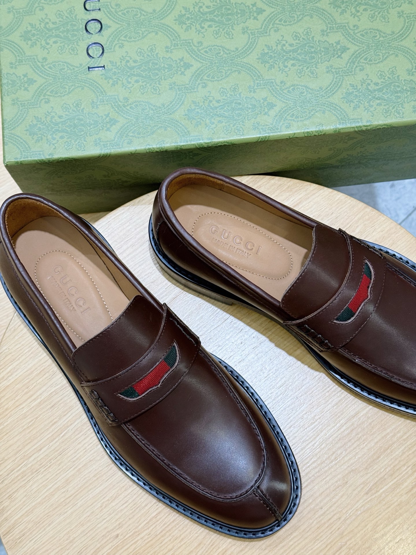 Gucci Leather Shoes Real Leather S