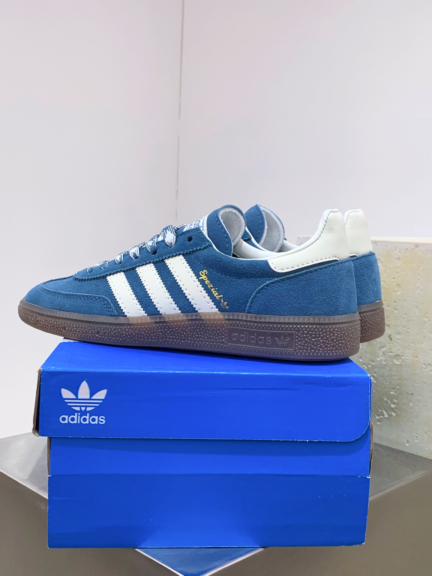 Adidas Board Shoes L-s