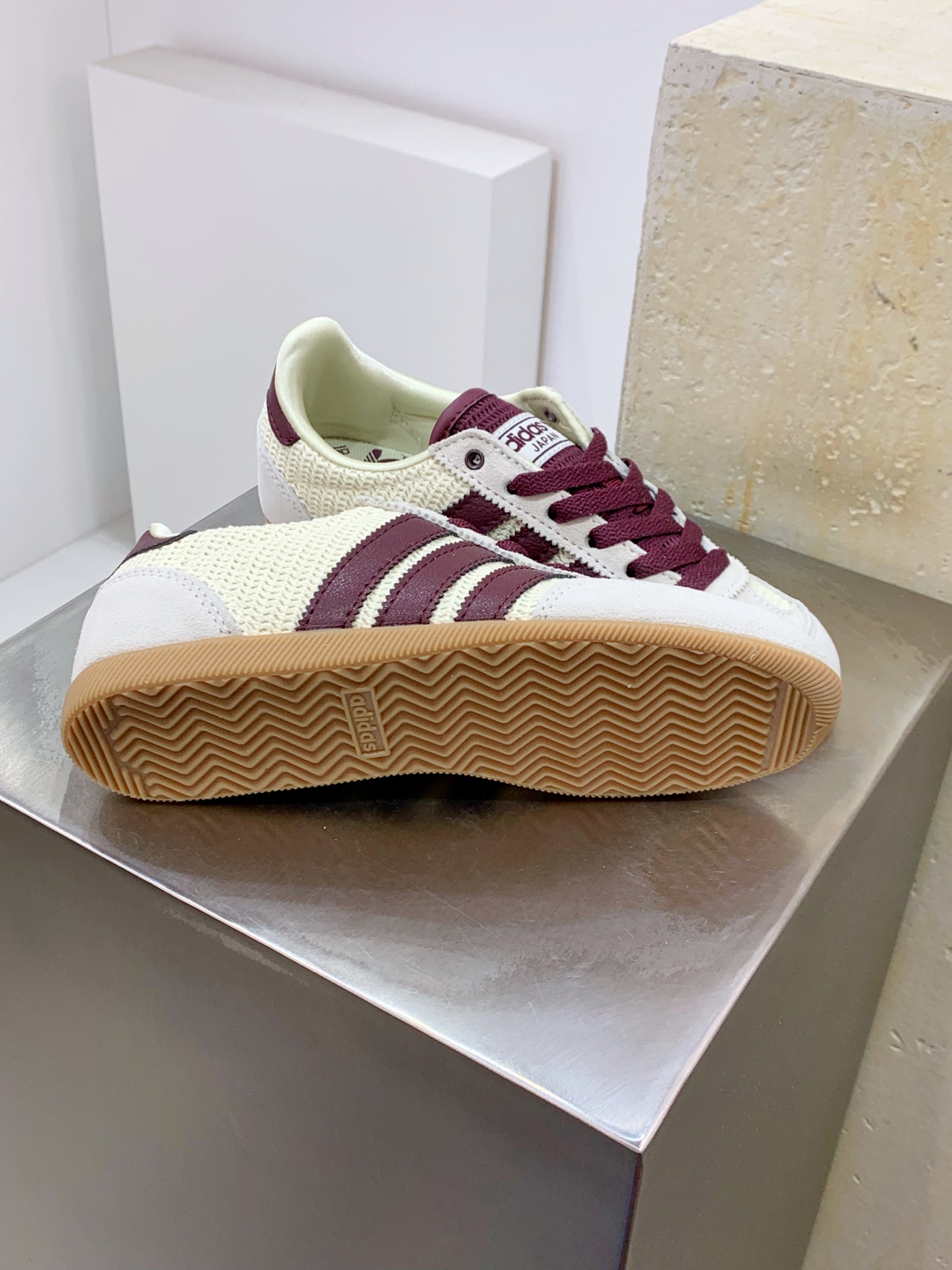 Adidas Male Sneakers L-s